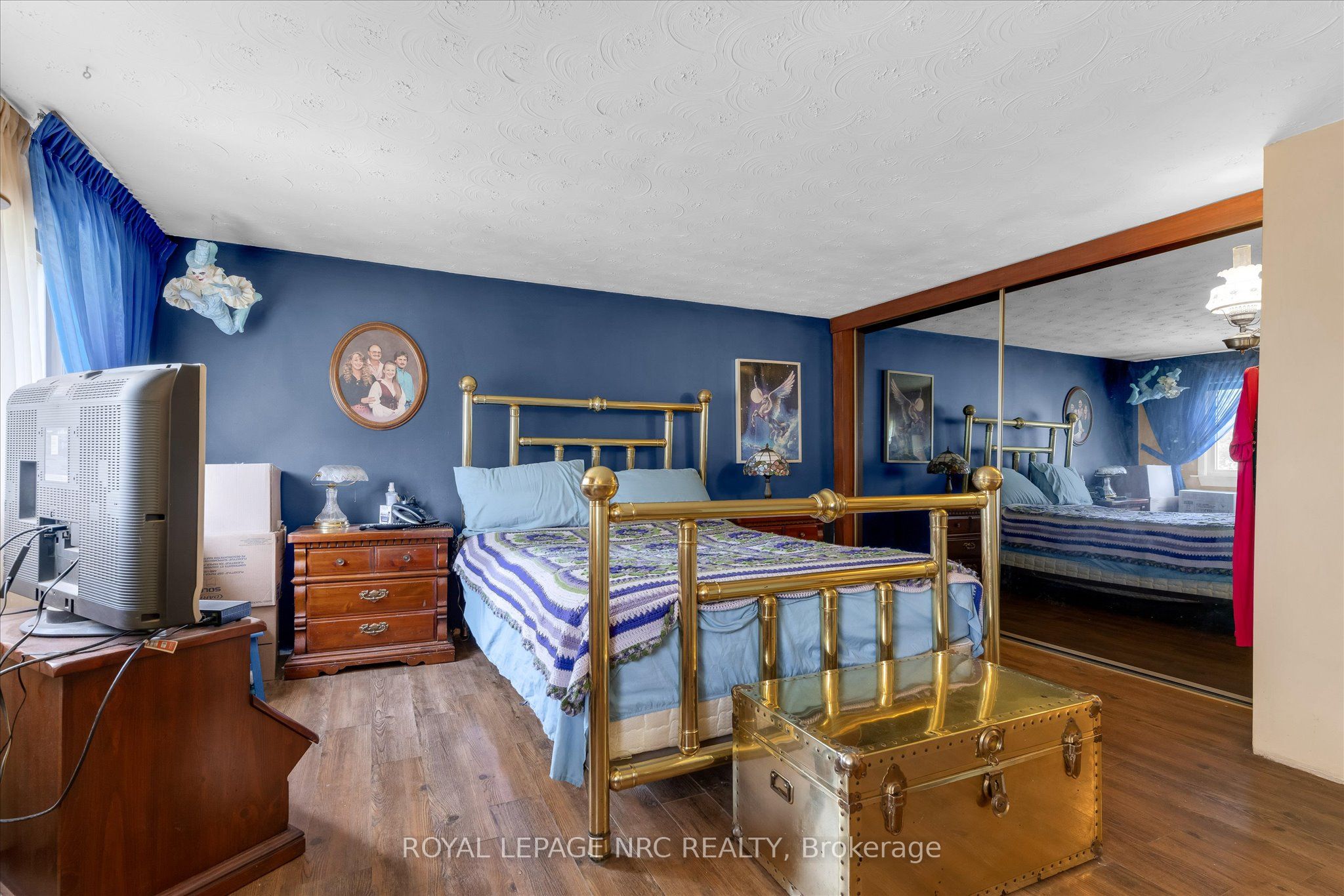 4271 Elgin Street Property Photo 20