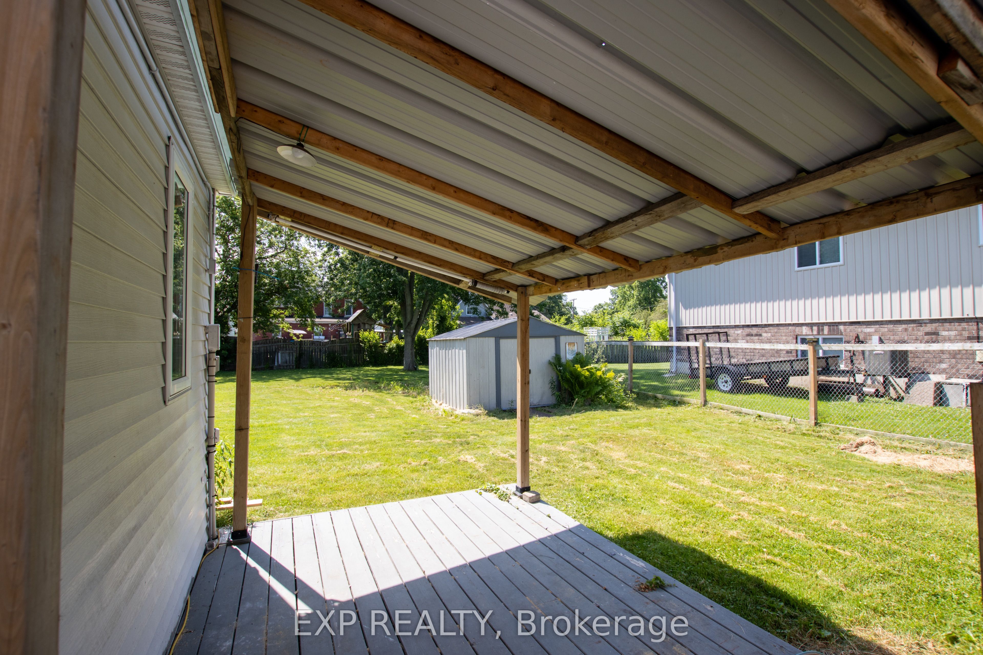 190 Munroe Street Property Photo 37
