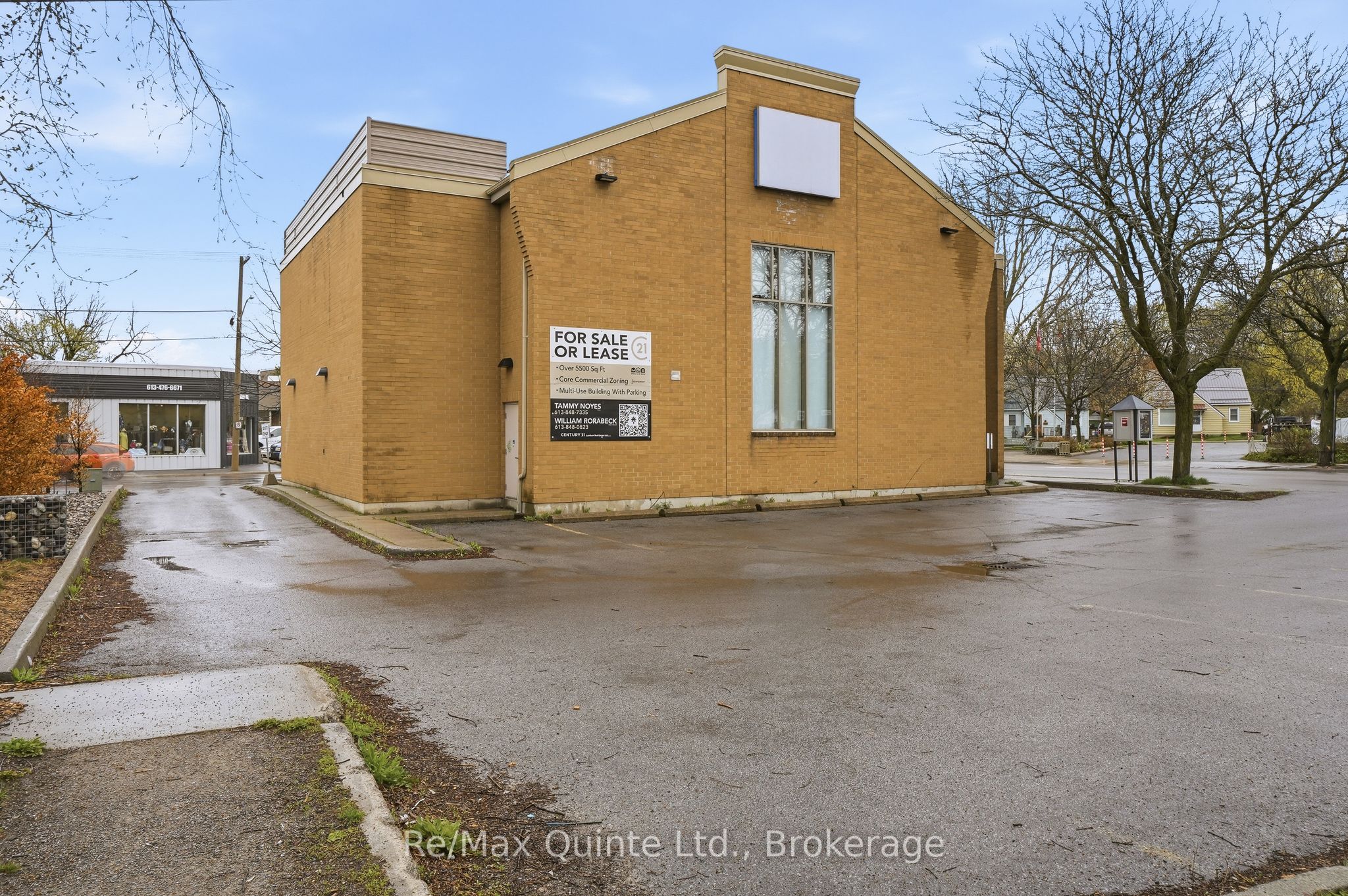115 Picton Main Street Property Photo 6