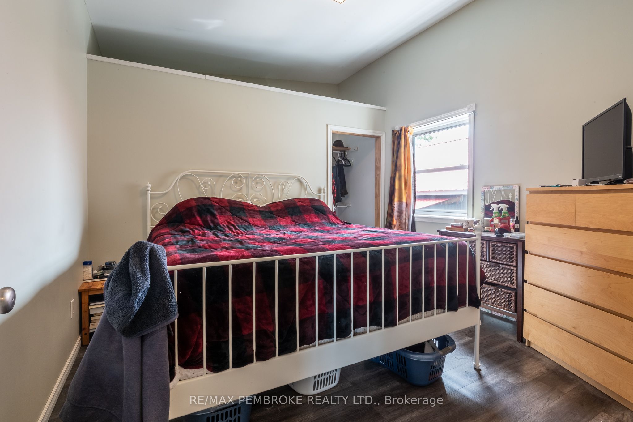 1890 Queensline Road Property Photo 26