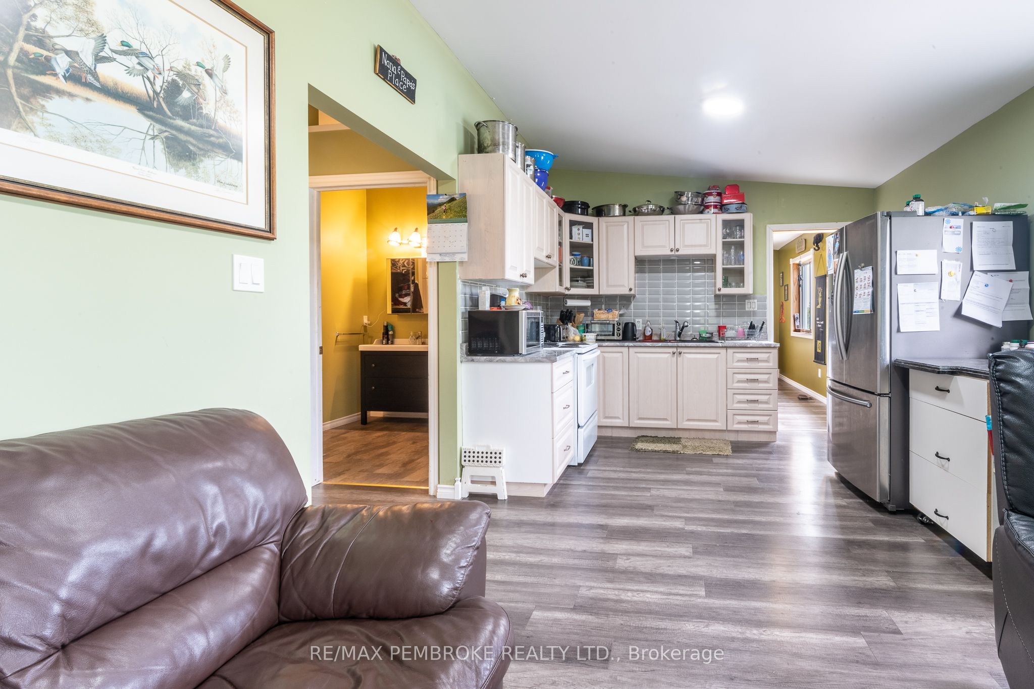1890 Queensline Road Property Photo 28