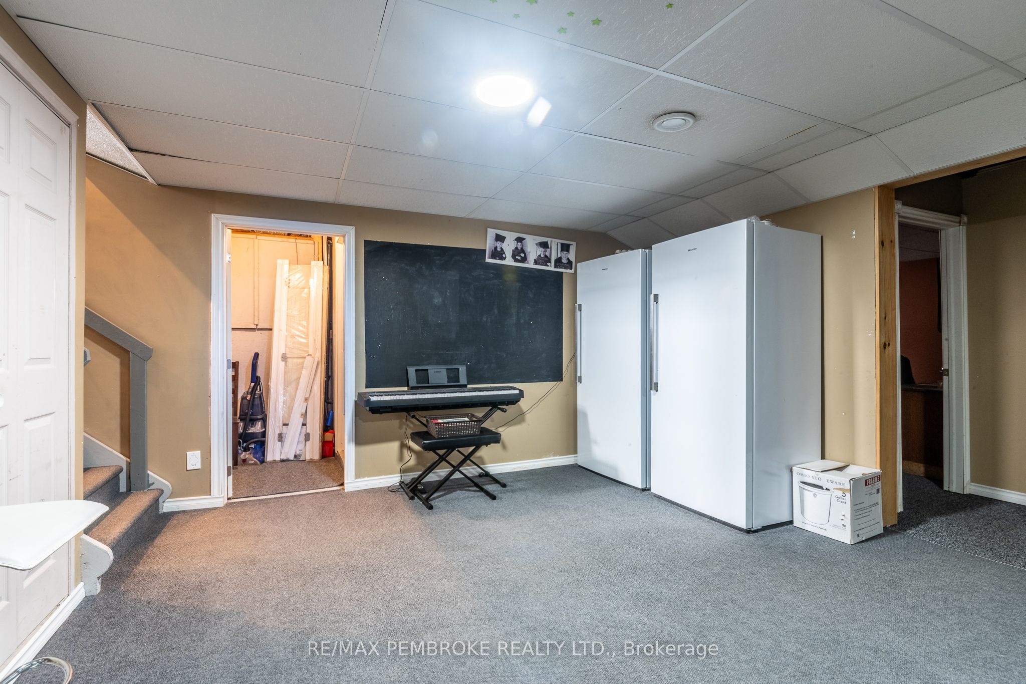 1890 Queensline Road Property Photo 37
