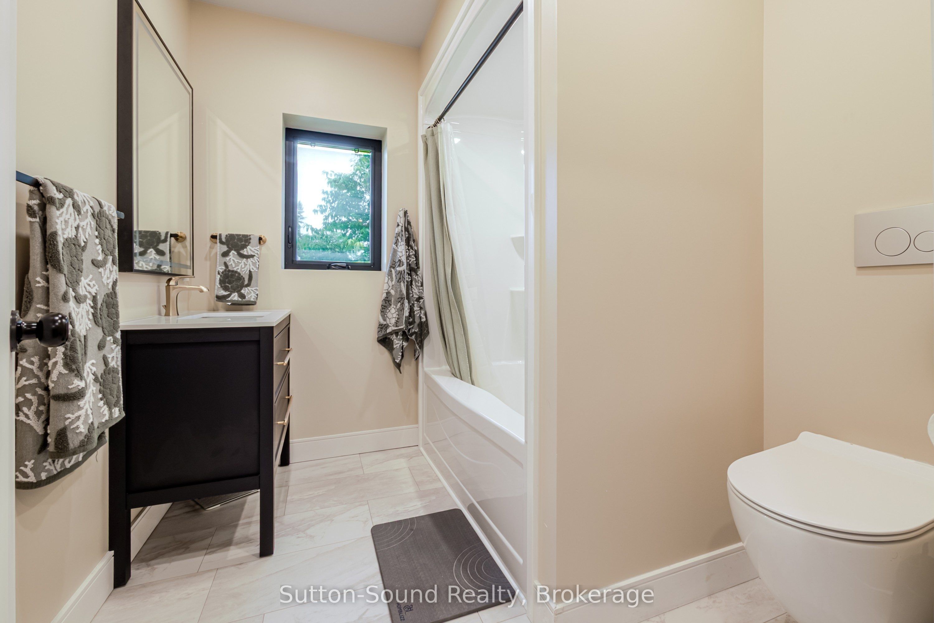 115 Gordon Street S Property Photo 29