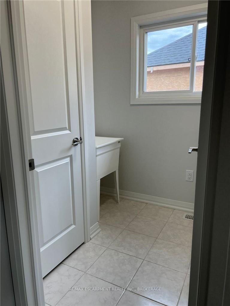 45 Bur Oak Drive Property Photo 21