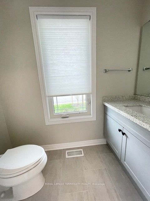 45 Dorchester Boulevard 22 Property Photo 15