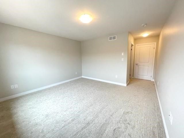 45 Dorchester Boulevard 22 Property Photo 20