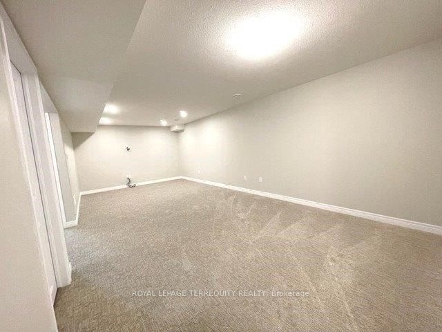 45 Dorchester Boulevard 22 Property Photo 31