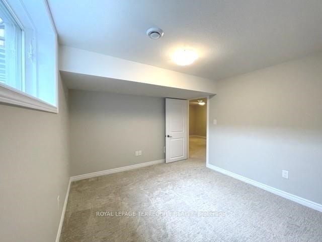 45 Dorchester Boulevard 22 Property Photo 33
