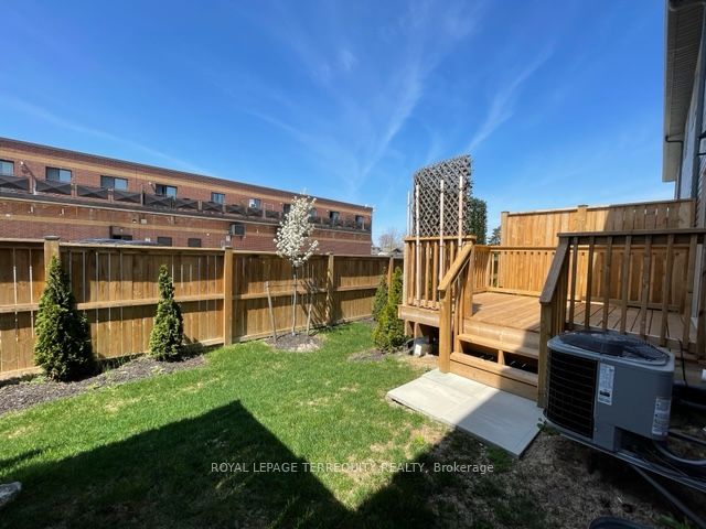 45 Dorchester Boulevard 22 Property Photo 40