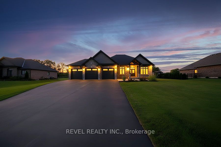 21 Tedley Boulevard Property Photo 2