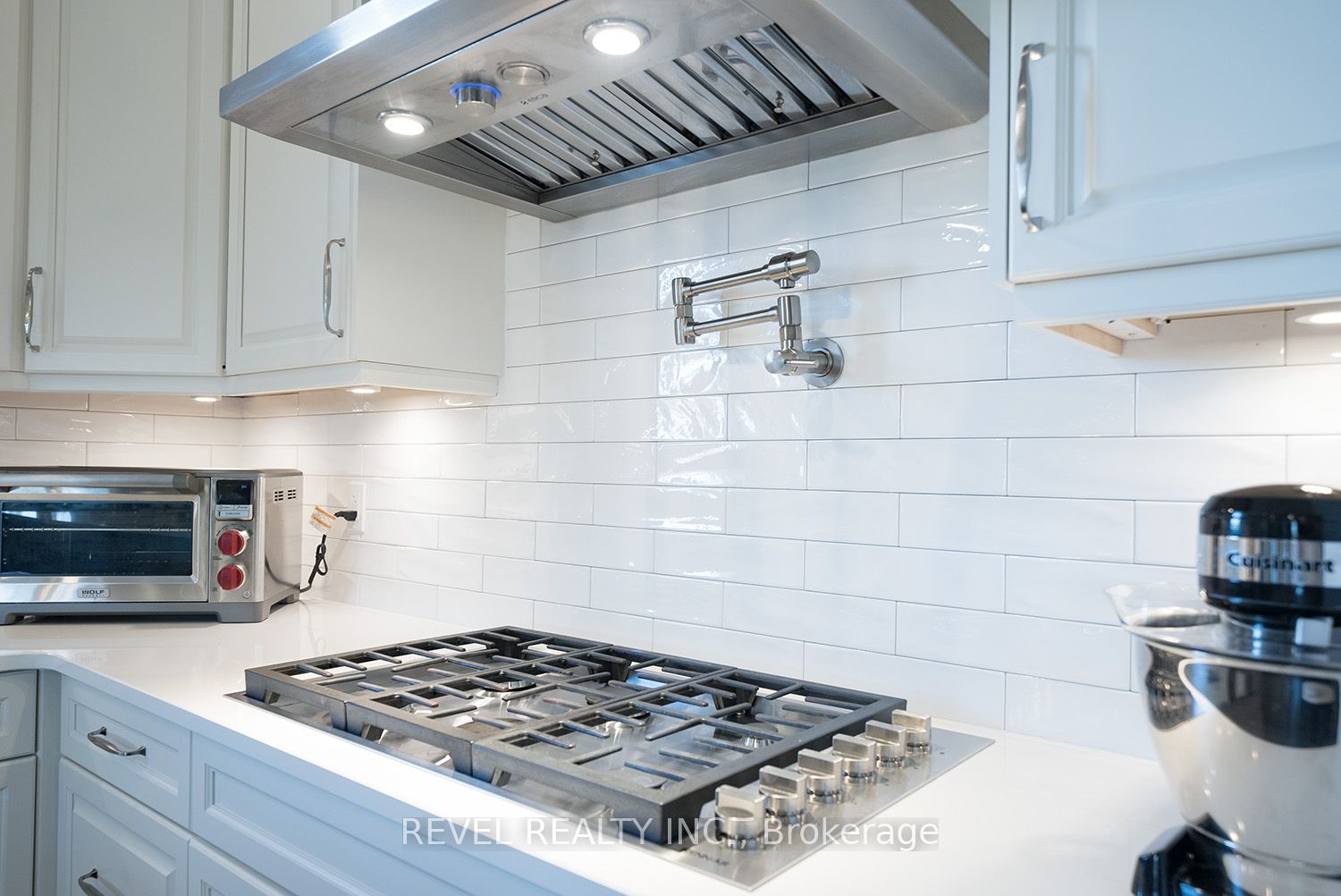 21 Tedley Boulevard Property Photo 11
