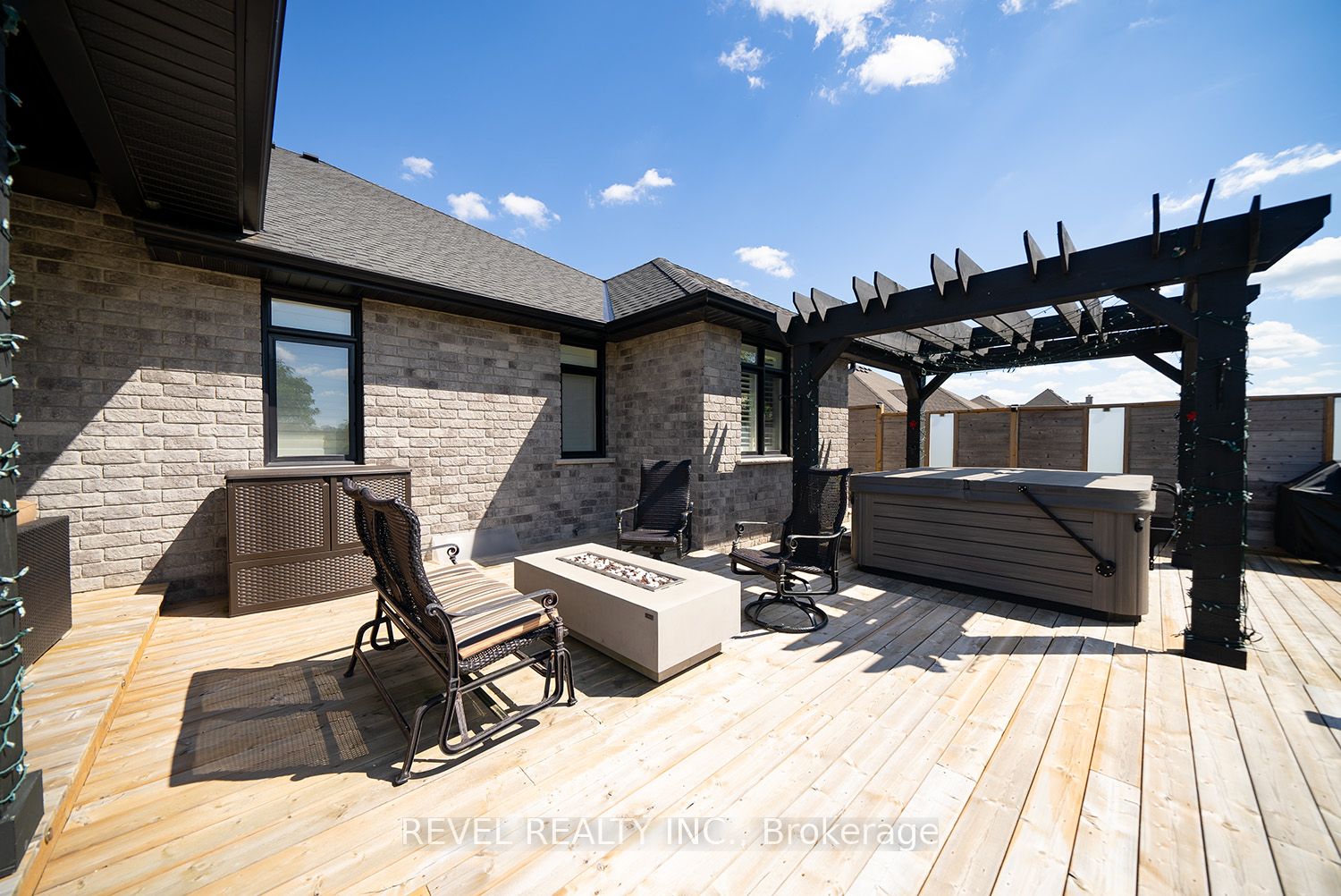 21 Tedley Boulevard Property Photo 41