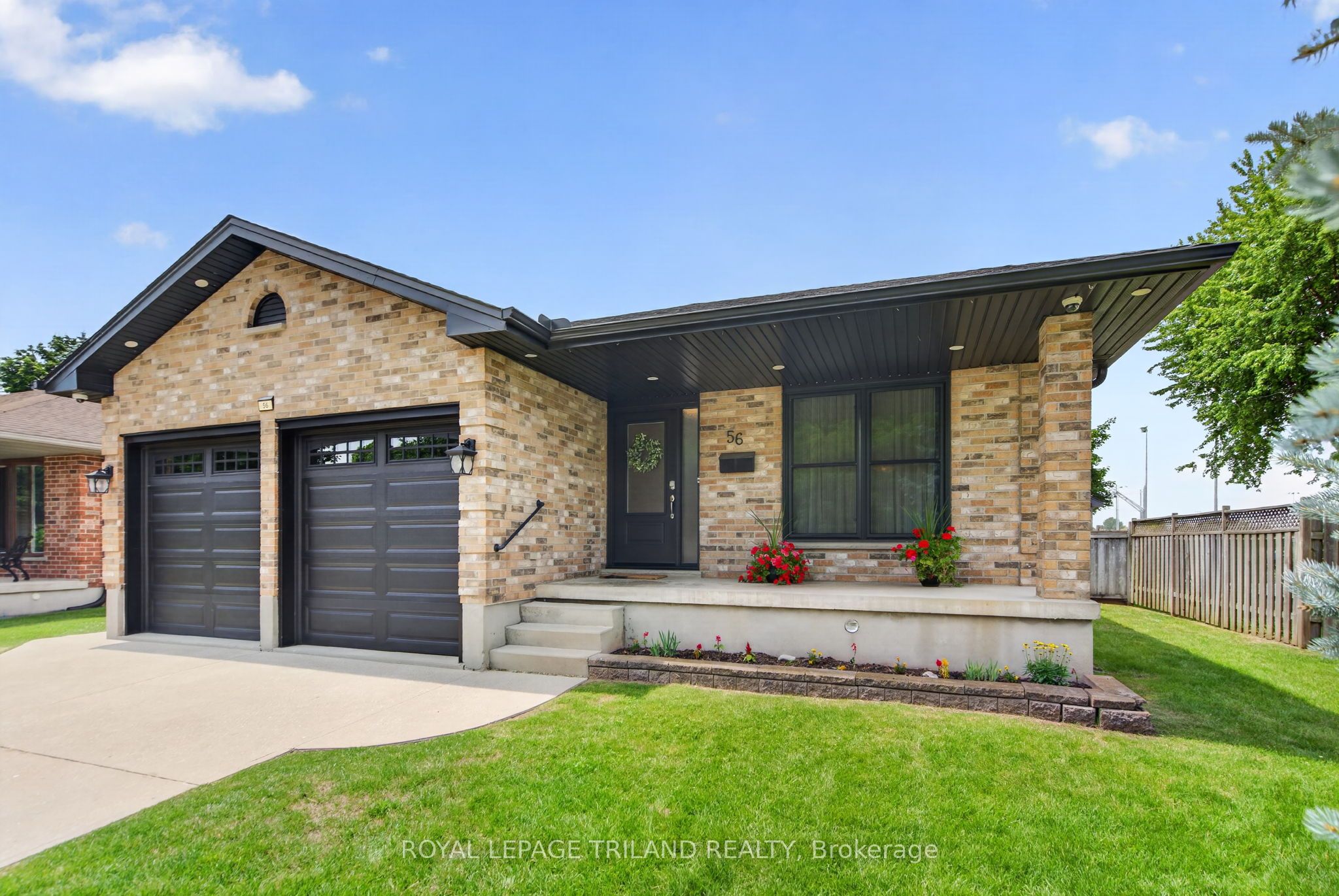 56 Parkview Crescent Property Photo 2