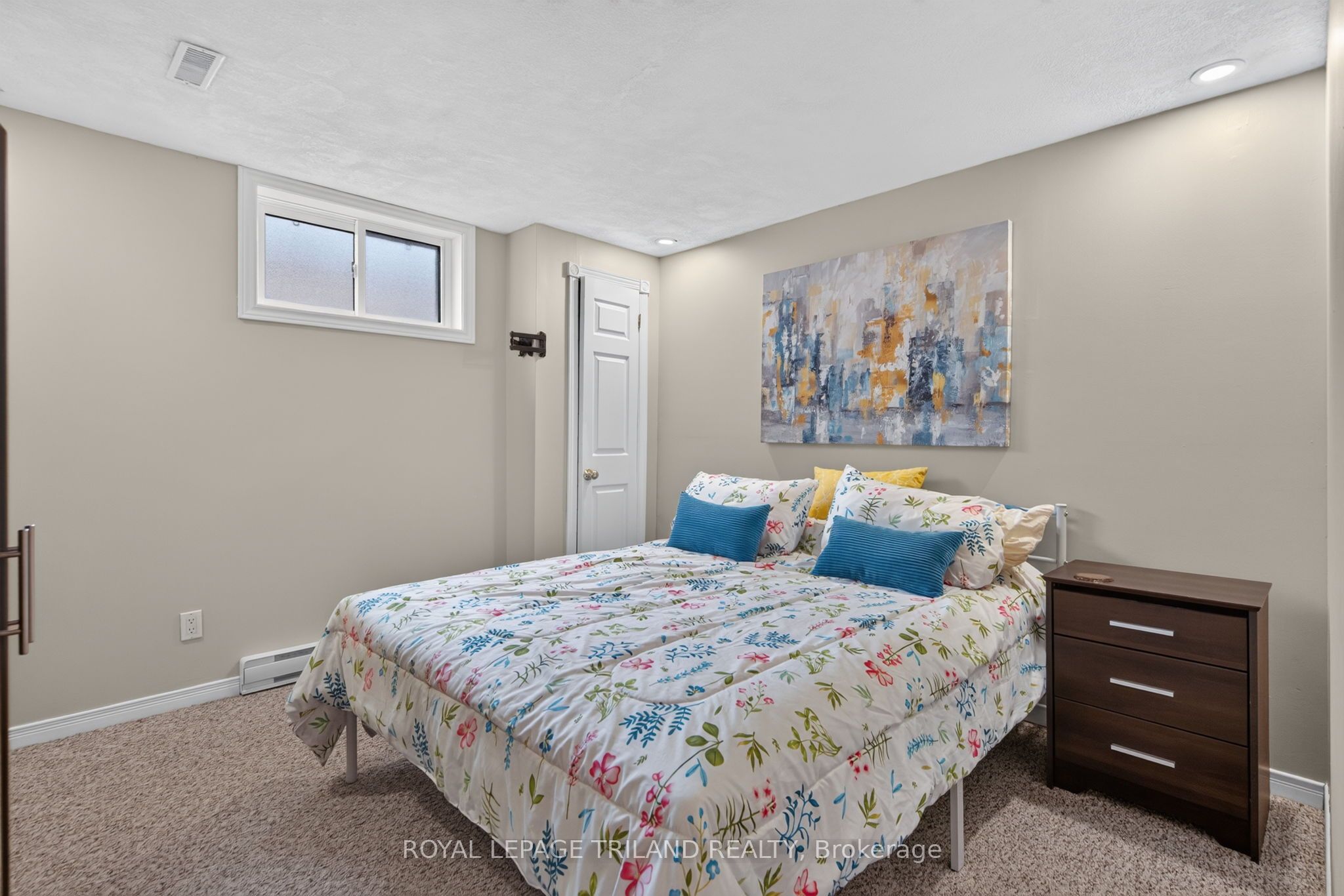 56 Parkview Crescent Property Photo 34