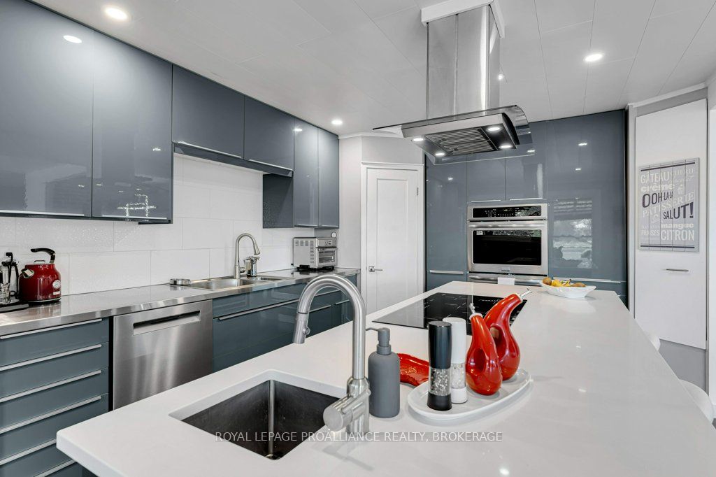 25 Willowbank Road E Property Photo 10