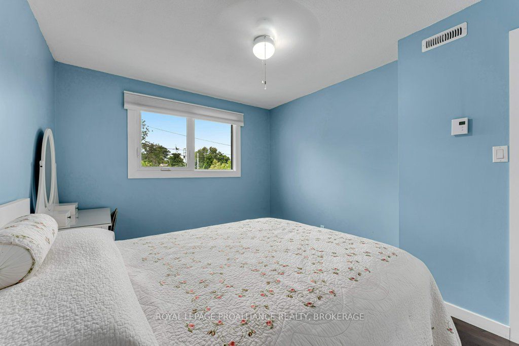 25 Willowbank Road E Property Photo 26