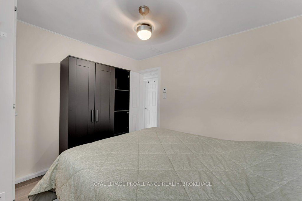 25 Willowbank Road E Property Photo 41