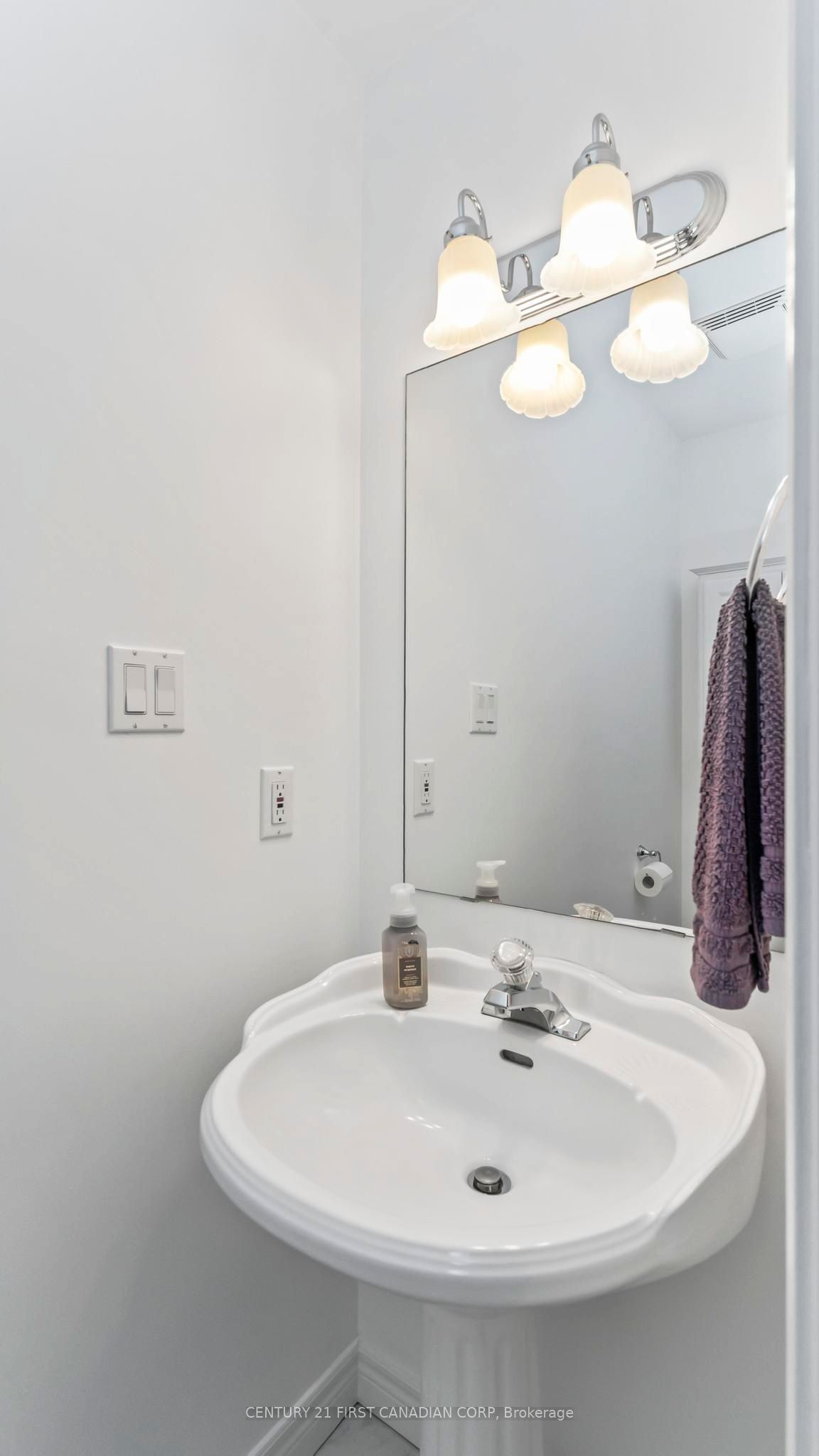 839 Guildwood Boulevard Property Photo 20