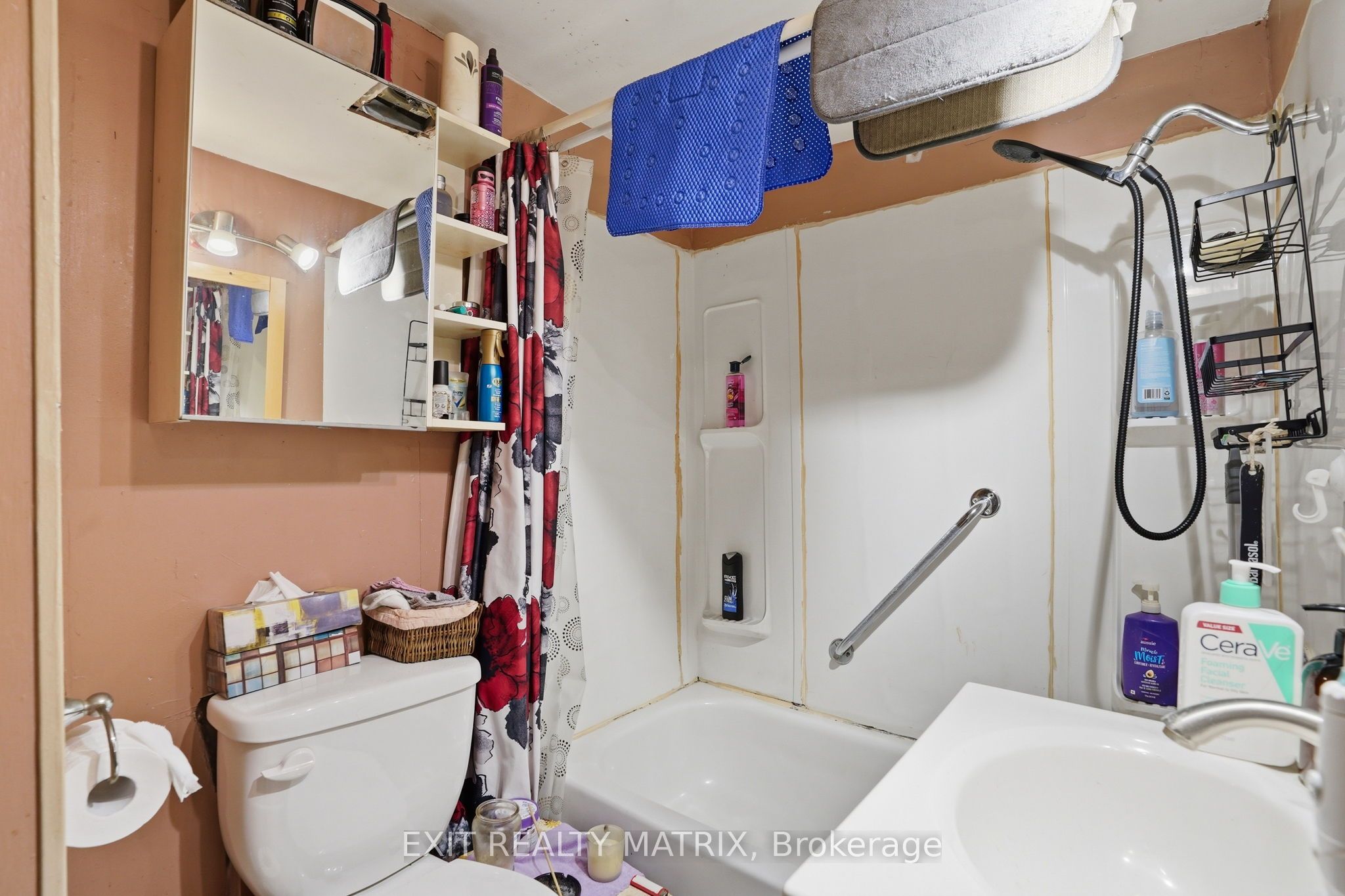 10 Peter Street Property Photo 17