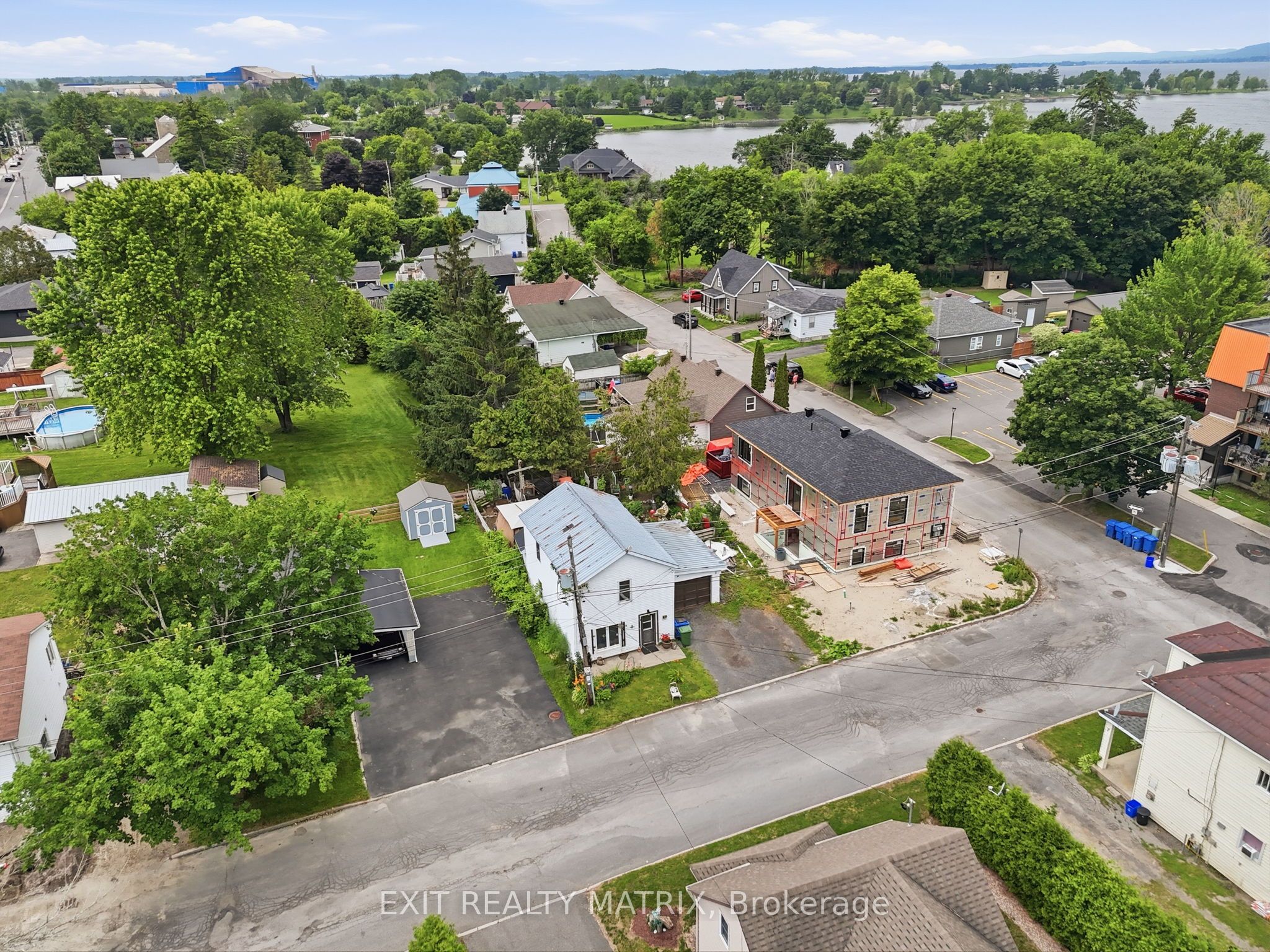 10 Peter Street Property Photo 25
