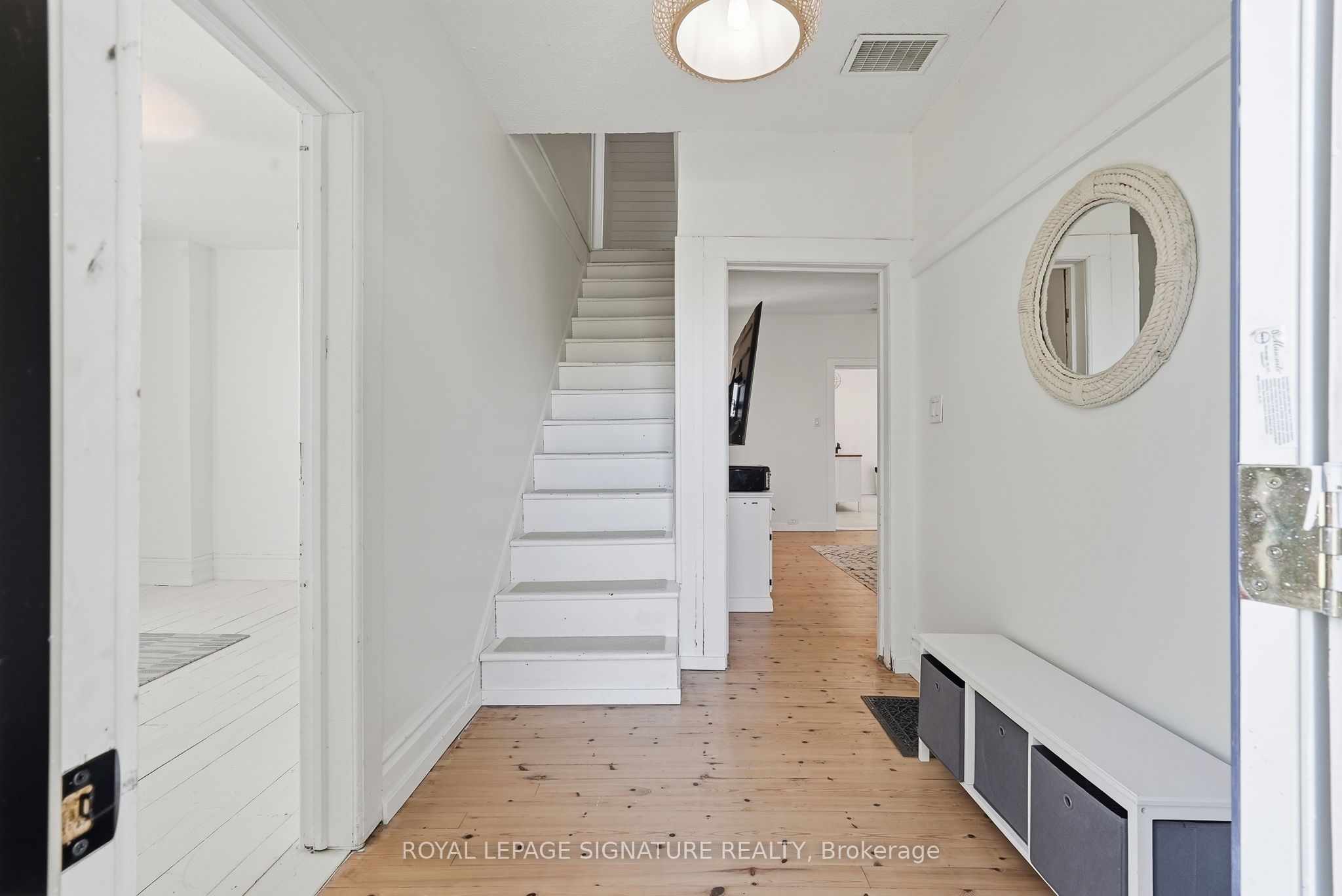 482470 Colpoys Range Road Property Photo 6