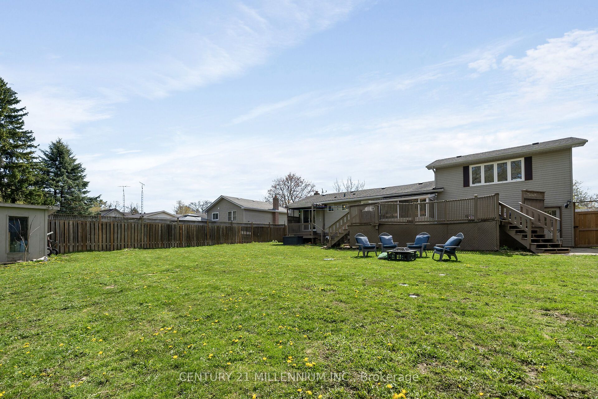 83 Douglas Crescent Property Photo 35