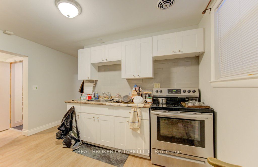 109 Eton Drive Property Photo 9