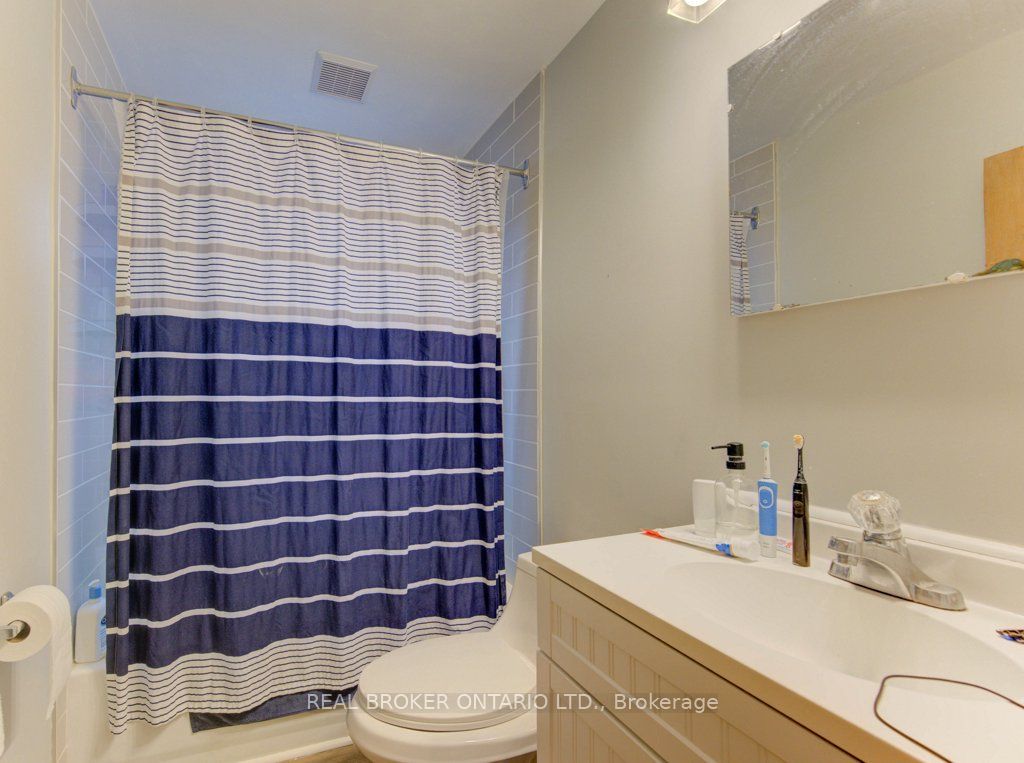 109 Eton Drive Property Photo 13