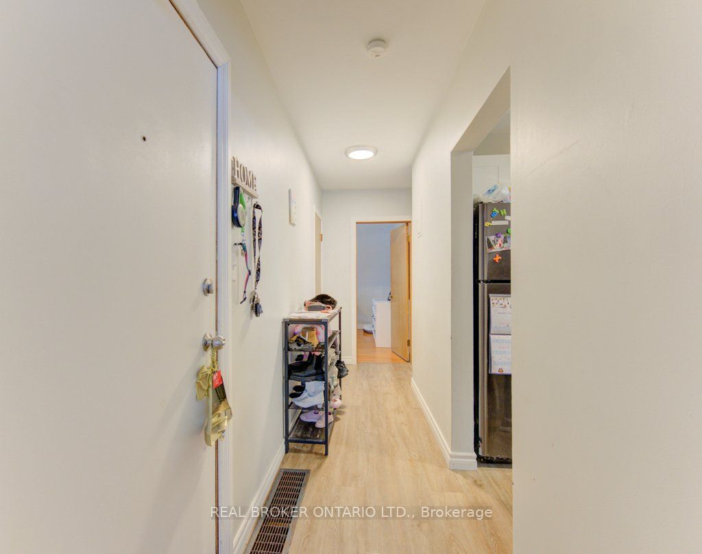 109 Eton Drive Property Photo 20
