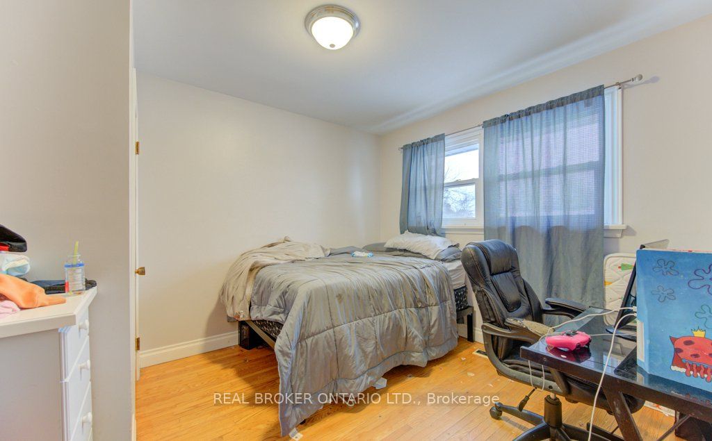 109 Eton Drive Property Photo 25