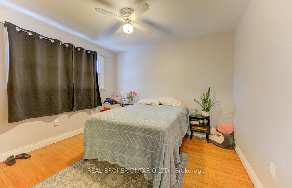 109 Eton Drive Property Photo 27