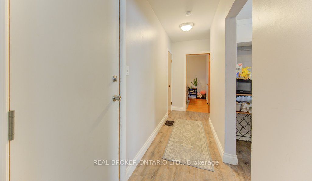109 Eton Drive Property Photo 36