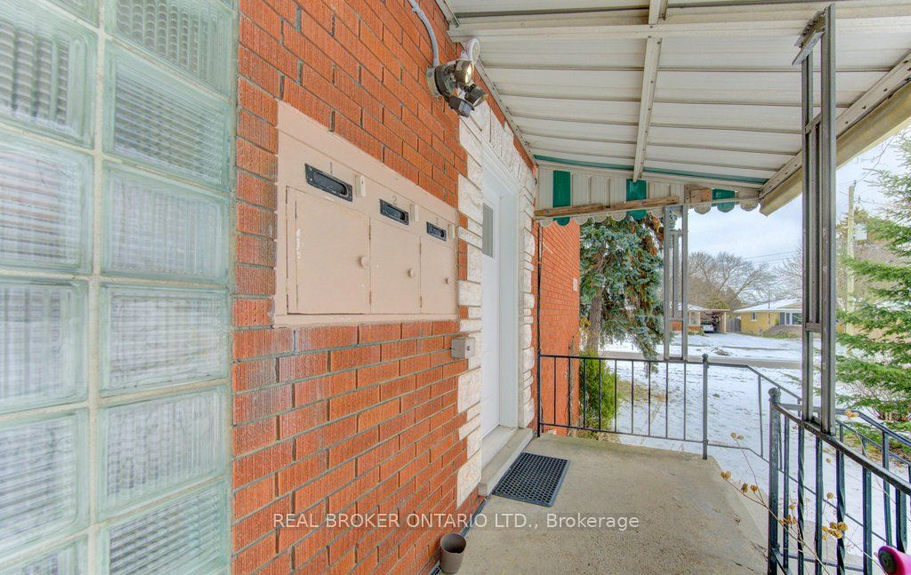 109 Eton Drive Property Photo 41