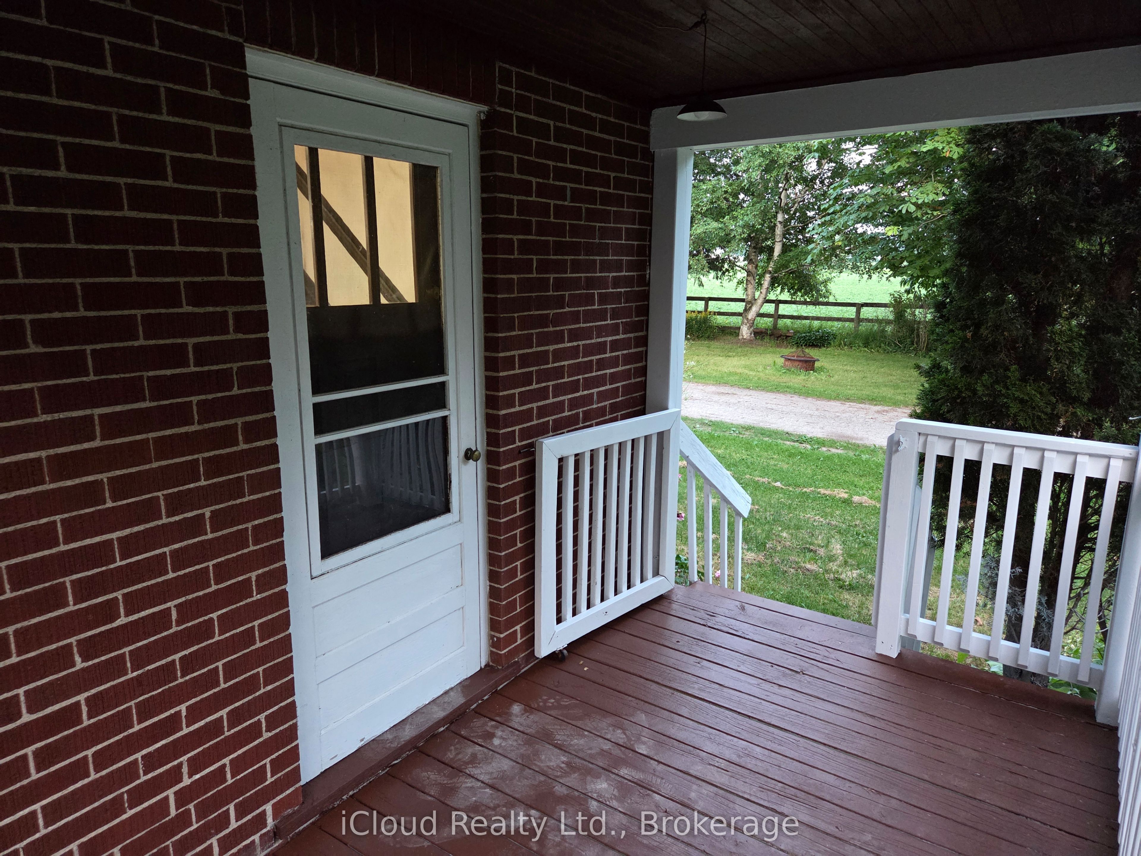 351521 17th Line Property Photo 14