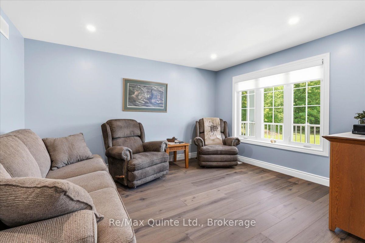 11828 Road 38 Property Photo 6