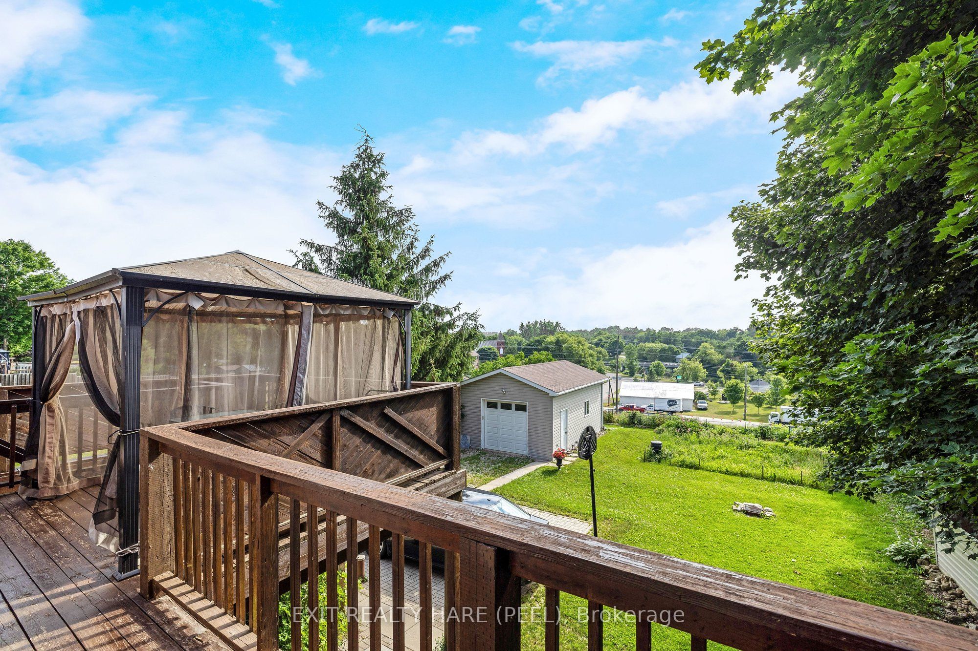 85 Leeson Street S Property Photo 43