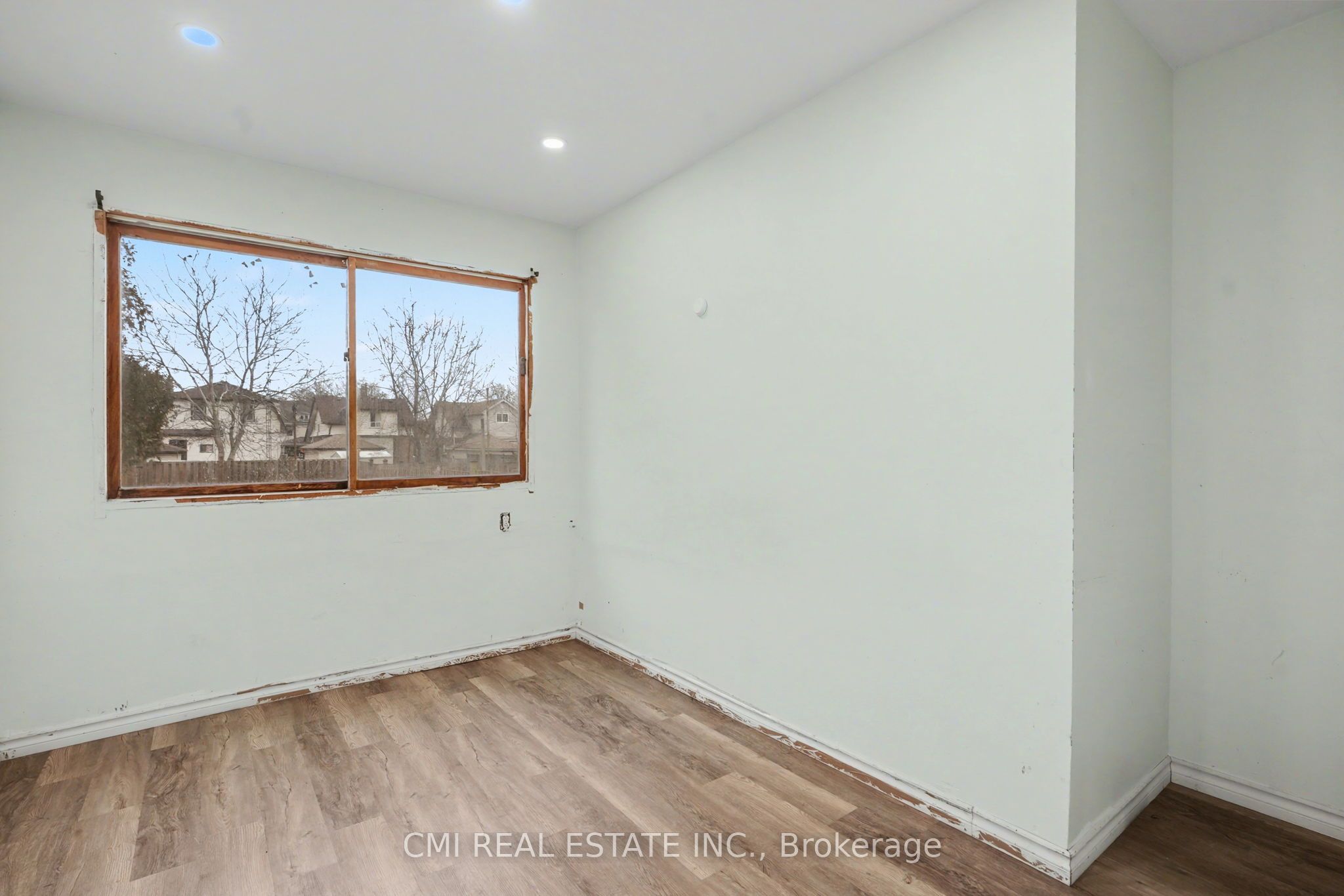 4824 Fourth Avenue Property Photo 5