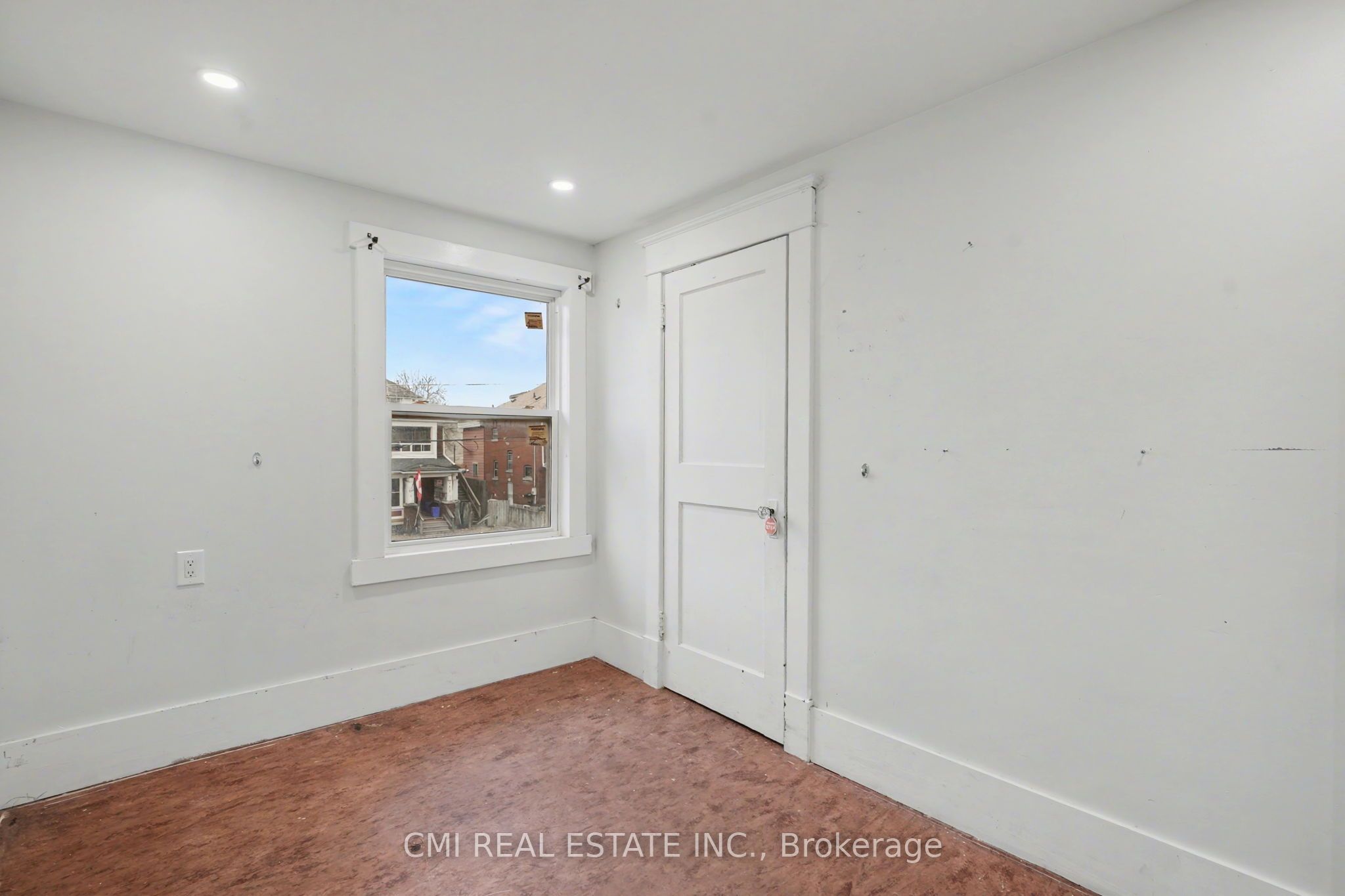 4824 Fourth Avenue Property Photo 15