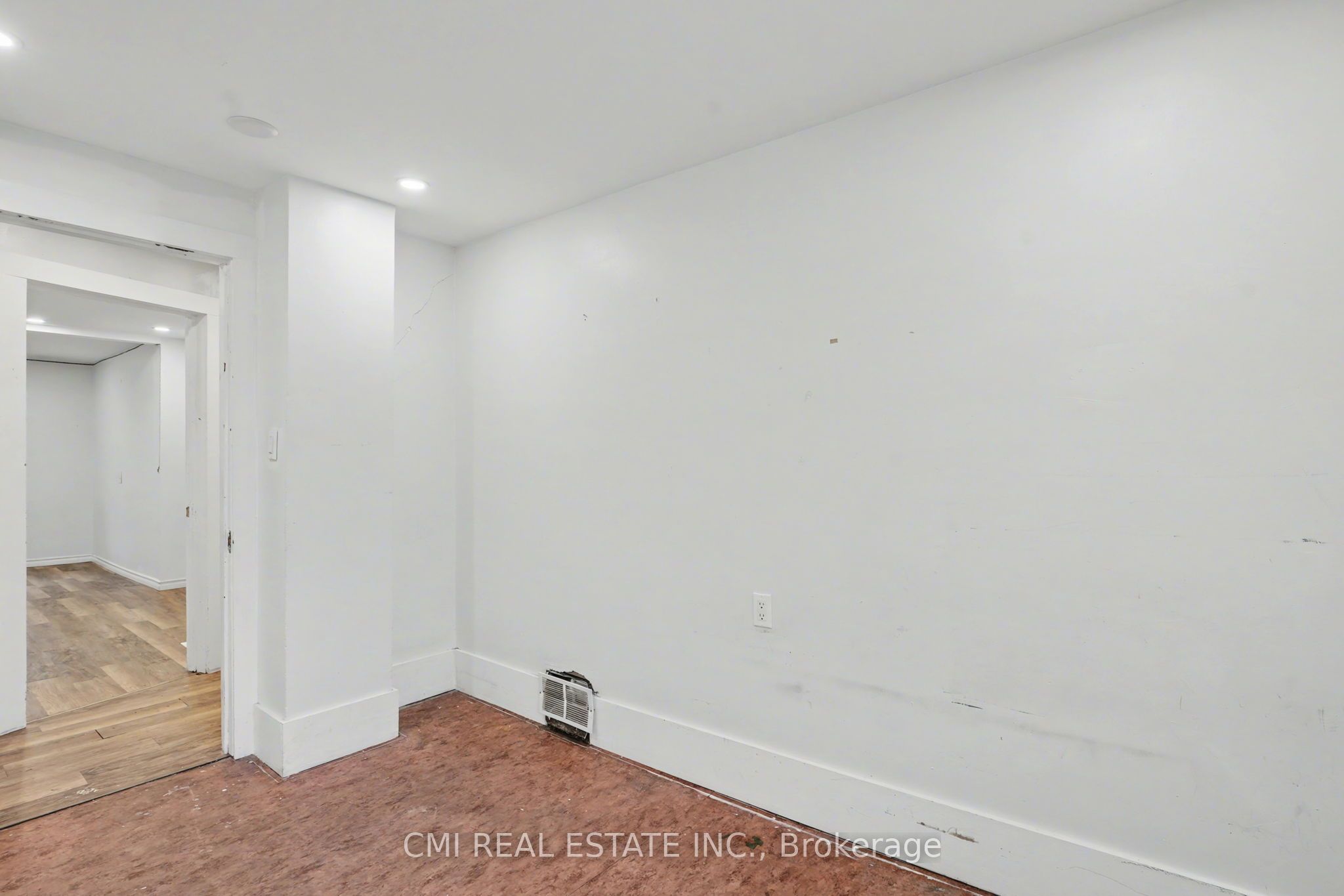 4824 Fourth Avenue Property Photo 17