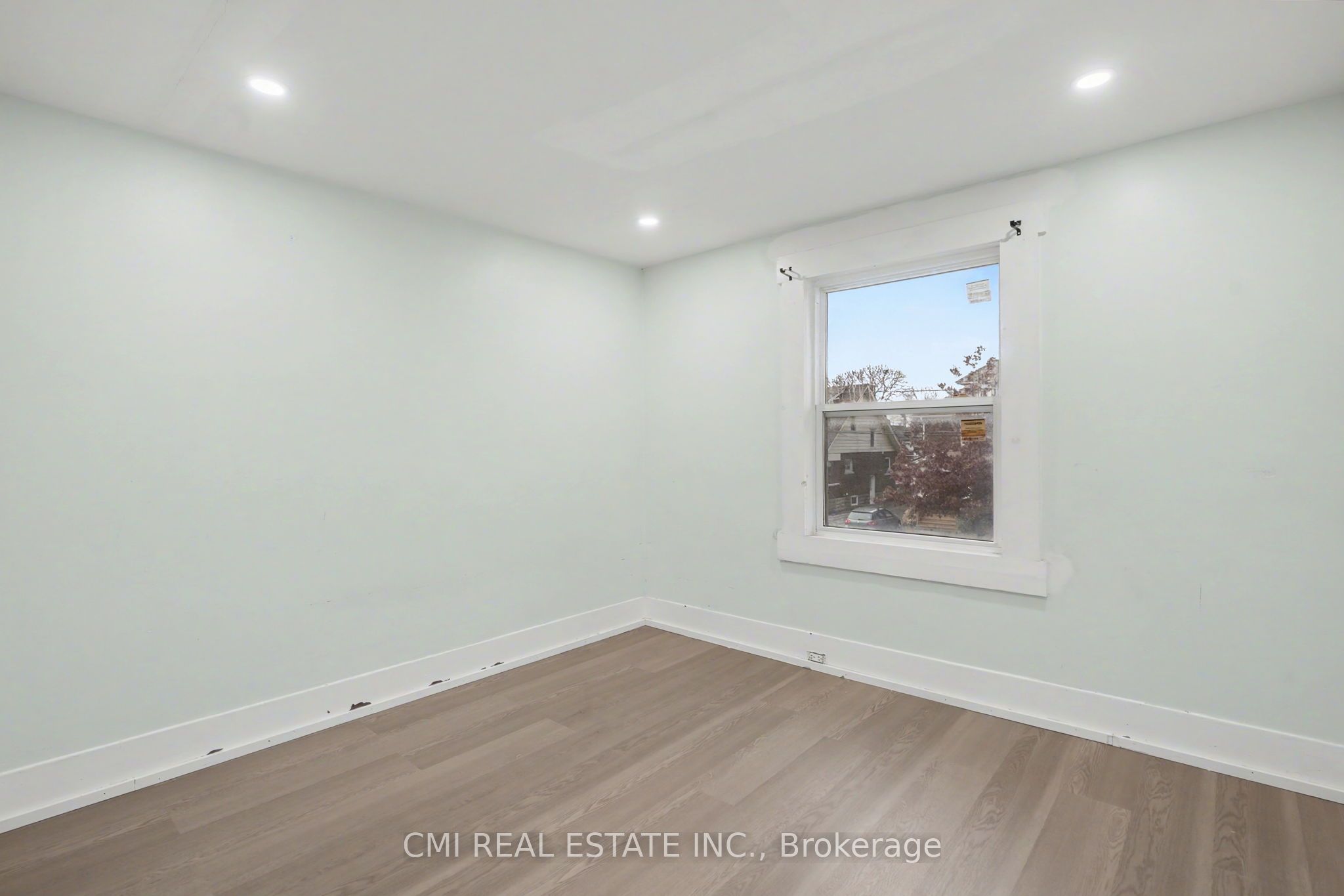 4824 Fourth Avenue Property Photo 23