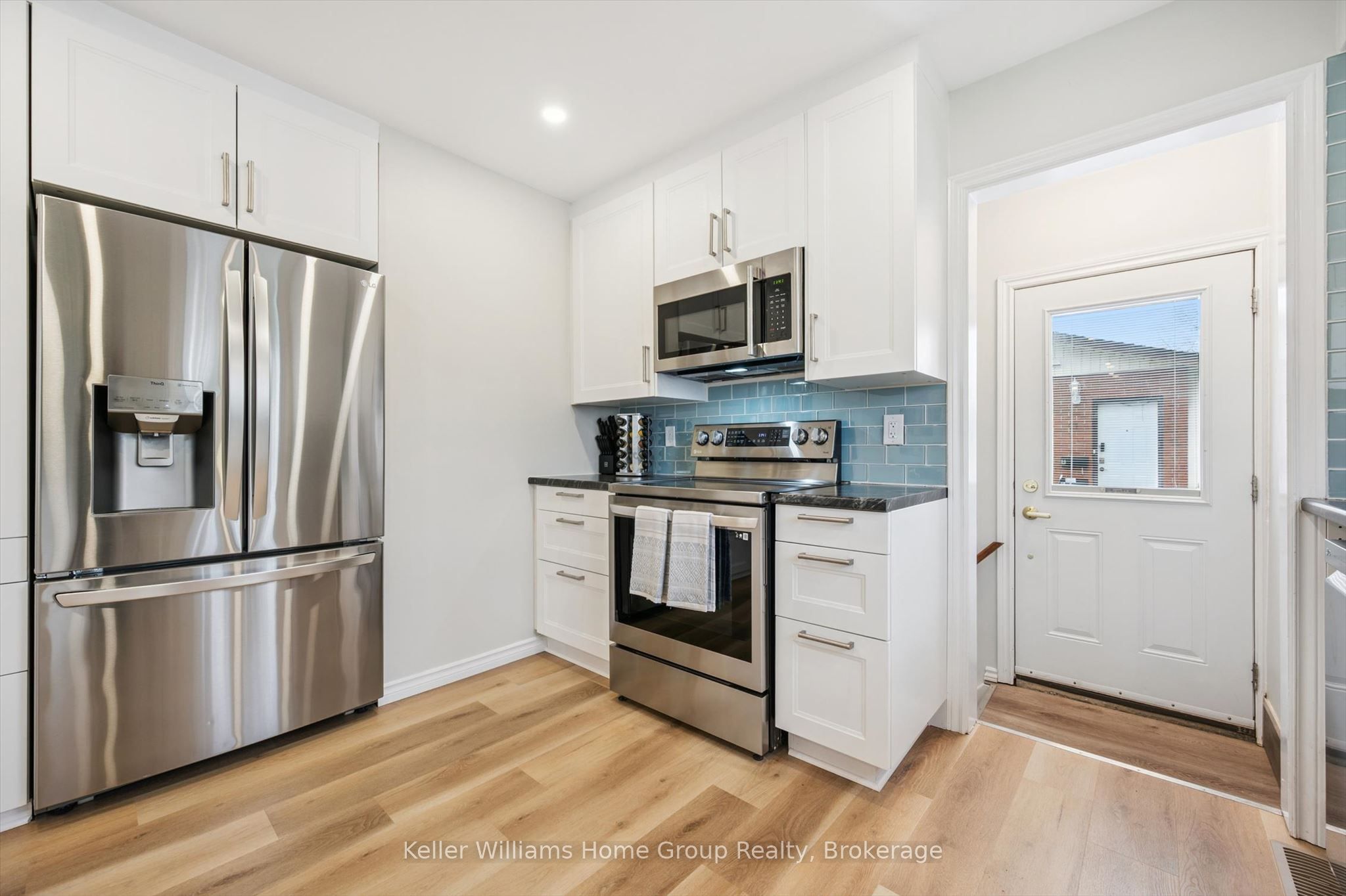 23 Hastings Boulevard Property Photo 25