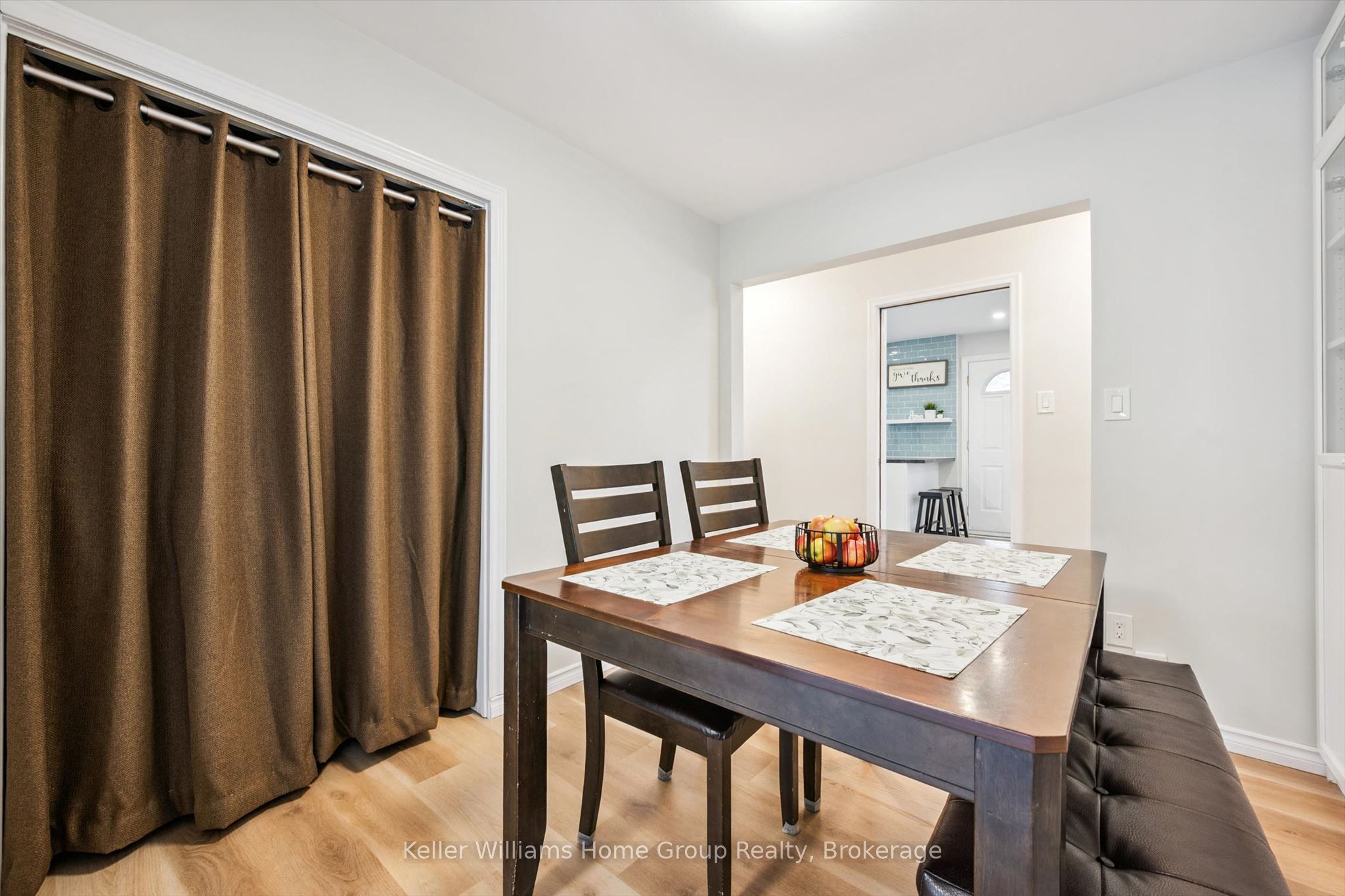 23 Hastings Boulevard Property Photo 26