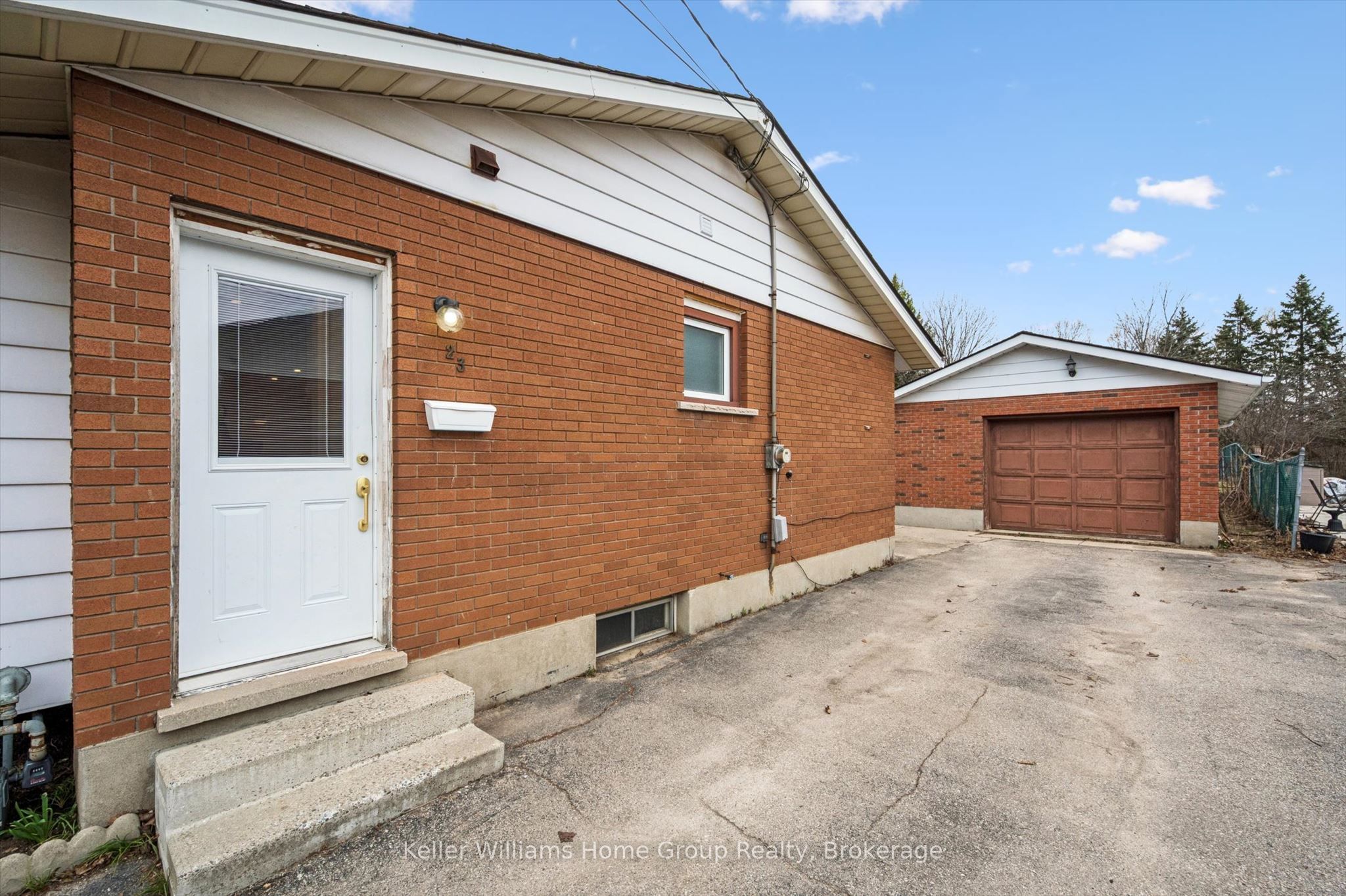 23 Hastings Boulevard Property Photo 40