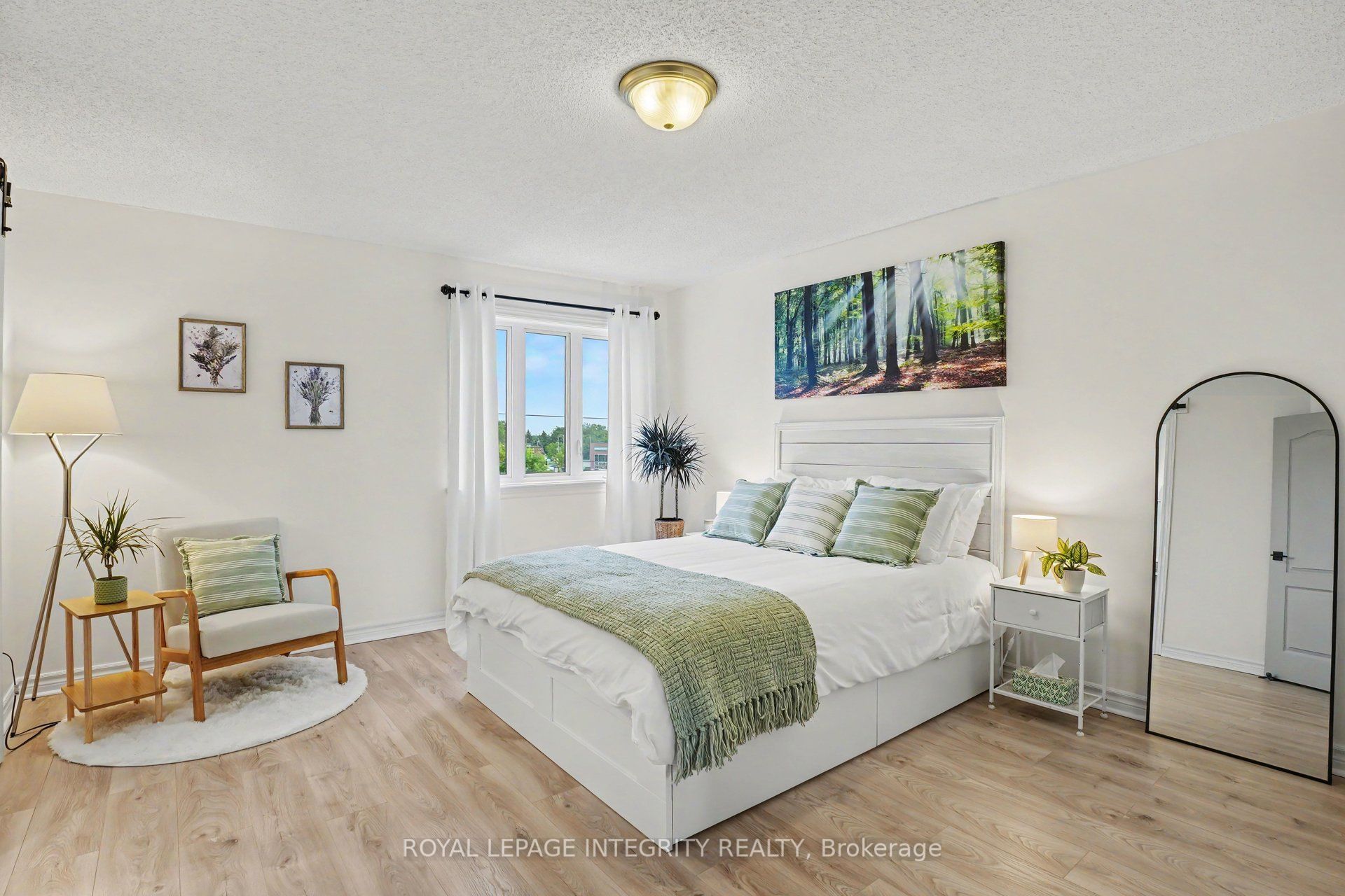 563 Remnor Avenue Property Photo 16