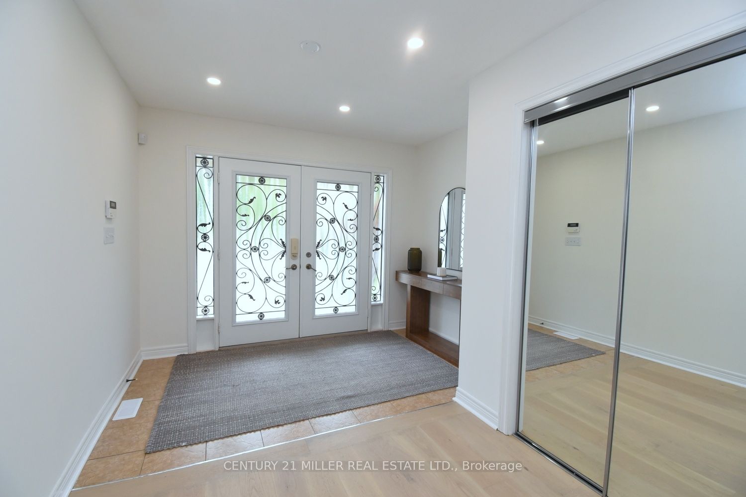 115 Bocelli Crescent Property Photo 4