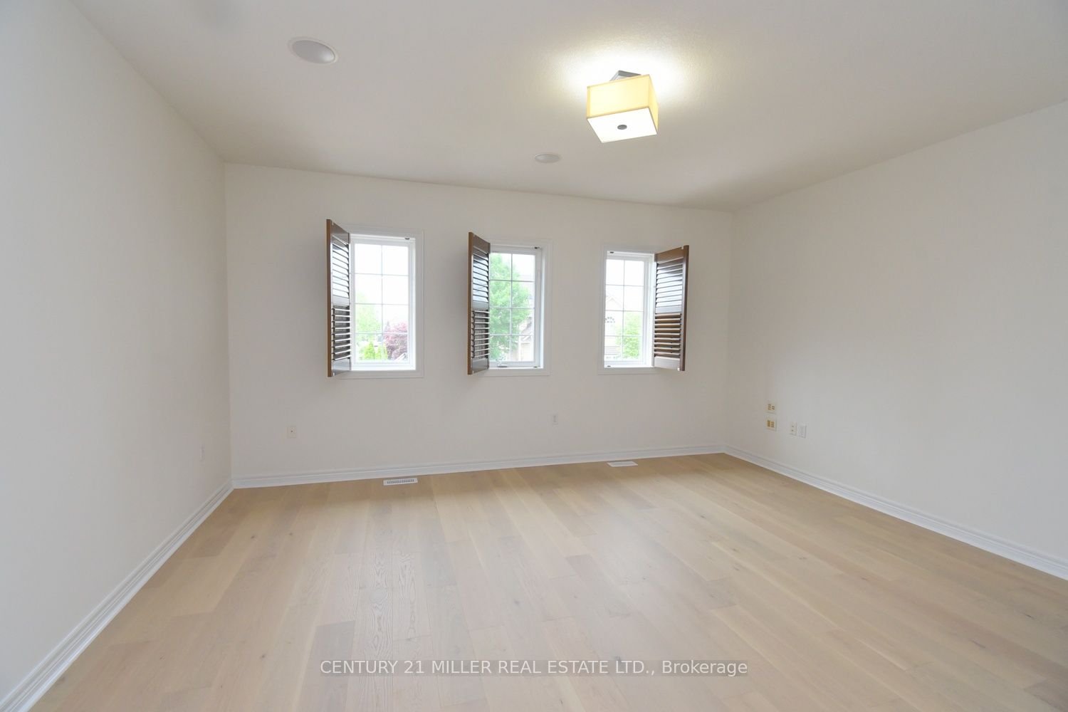 115 Bocelli Crescent Property Photo 19