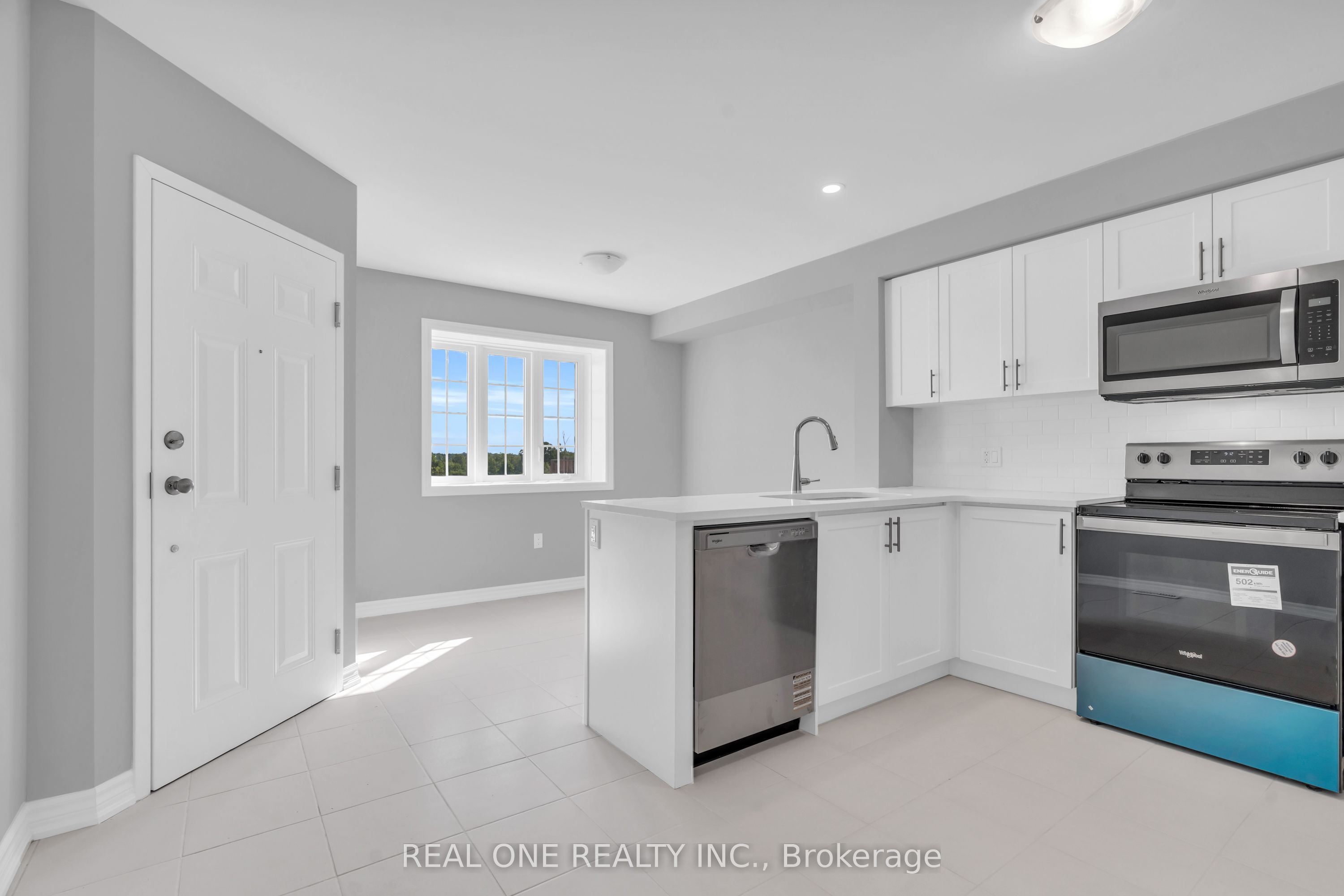 85 Mullin Drive 30a Property Photo 5