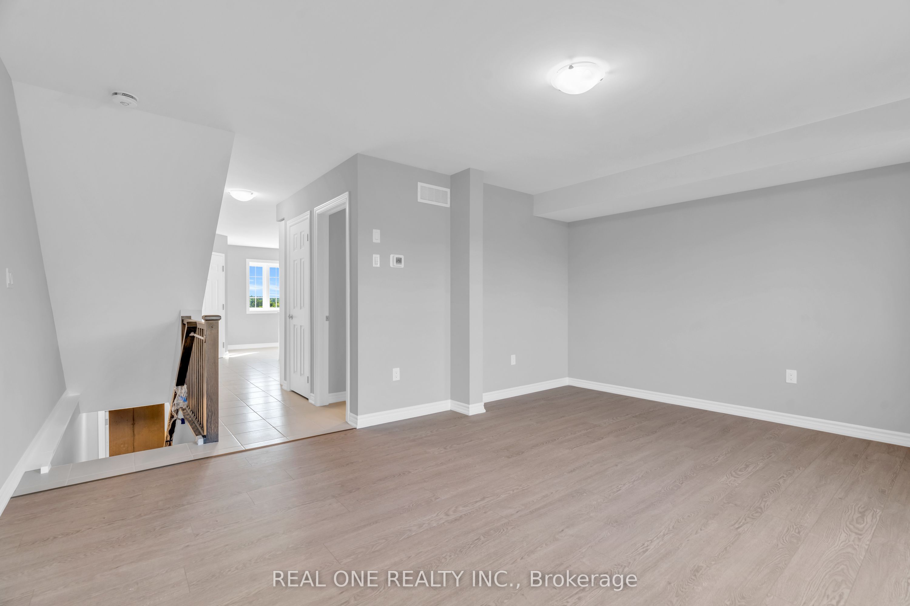85 Mullin Drive 30a Property Photo 13