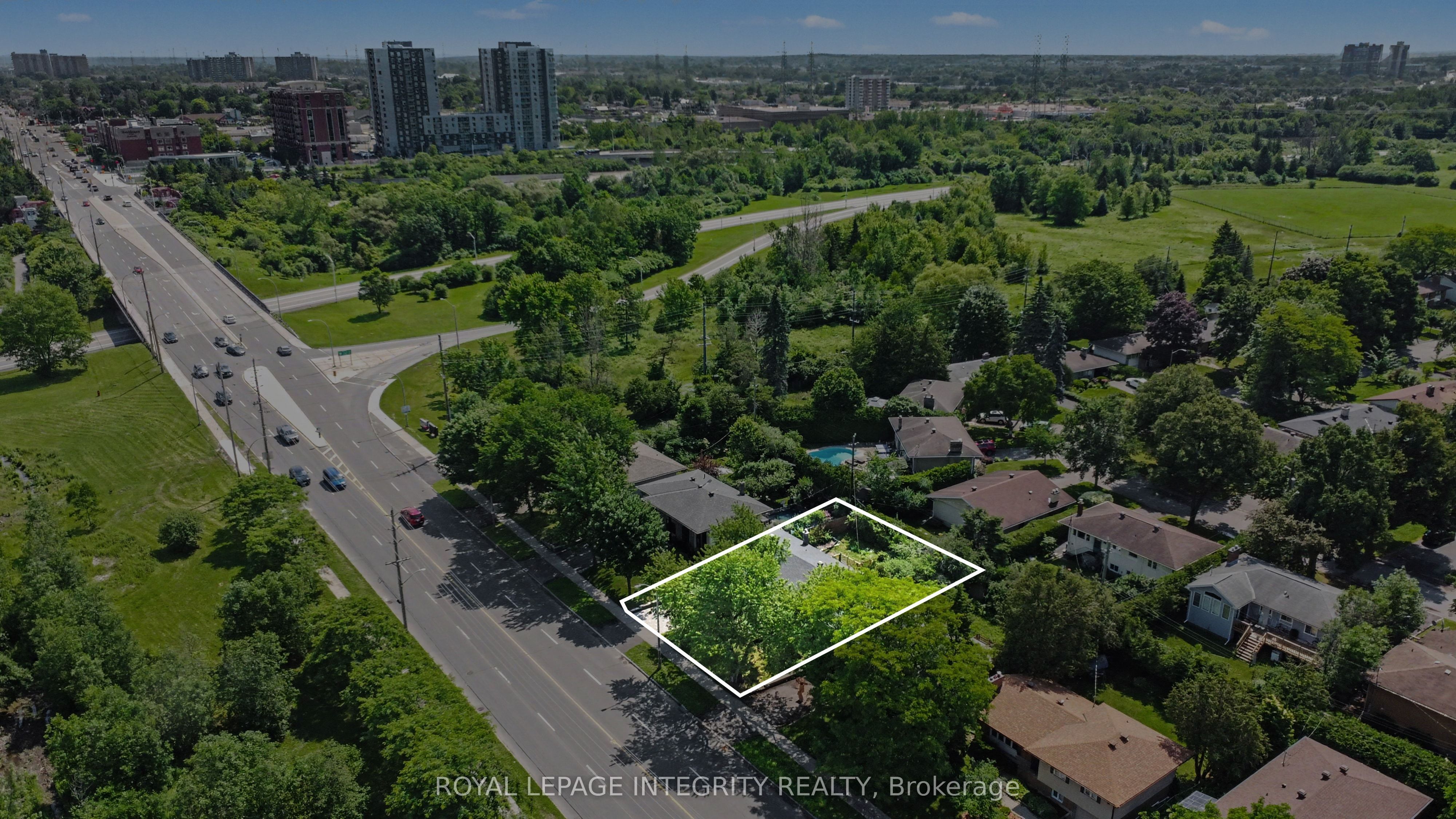 1034 Walkley Road Property Photo 32