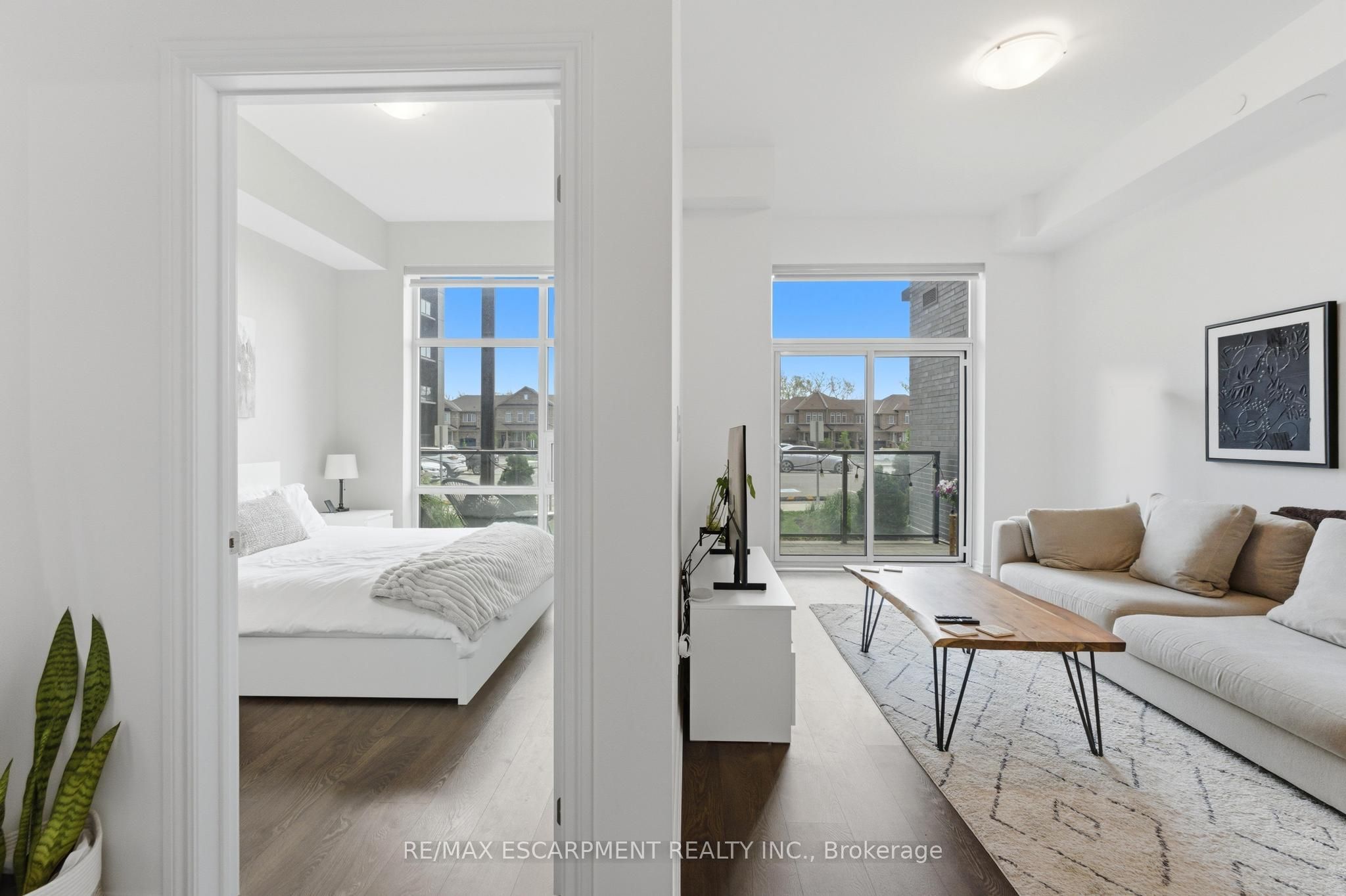 460 Dundas Street E 112 Property Photo 10